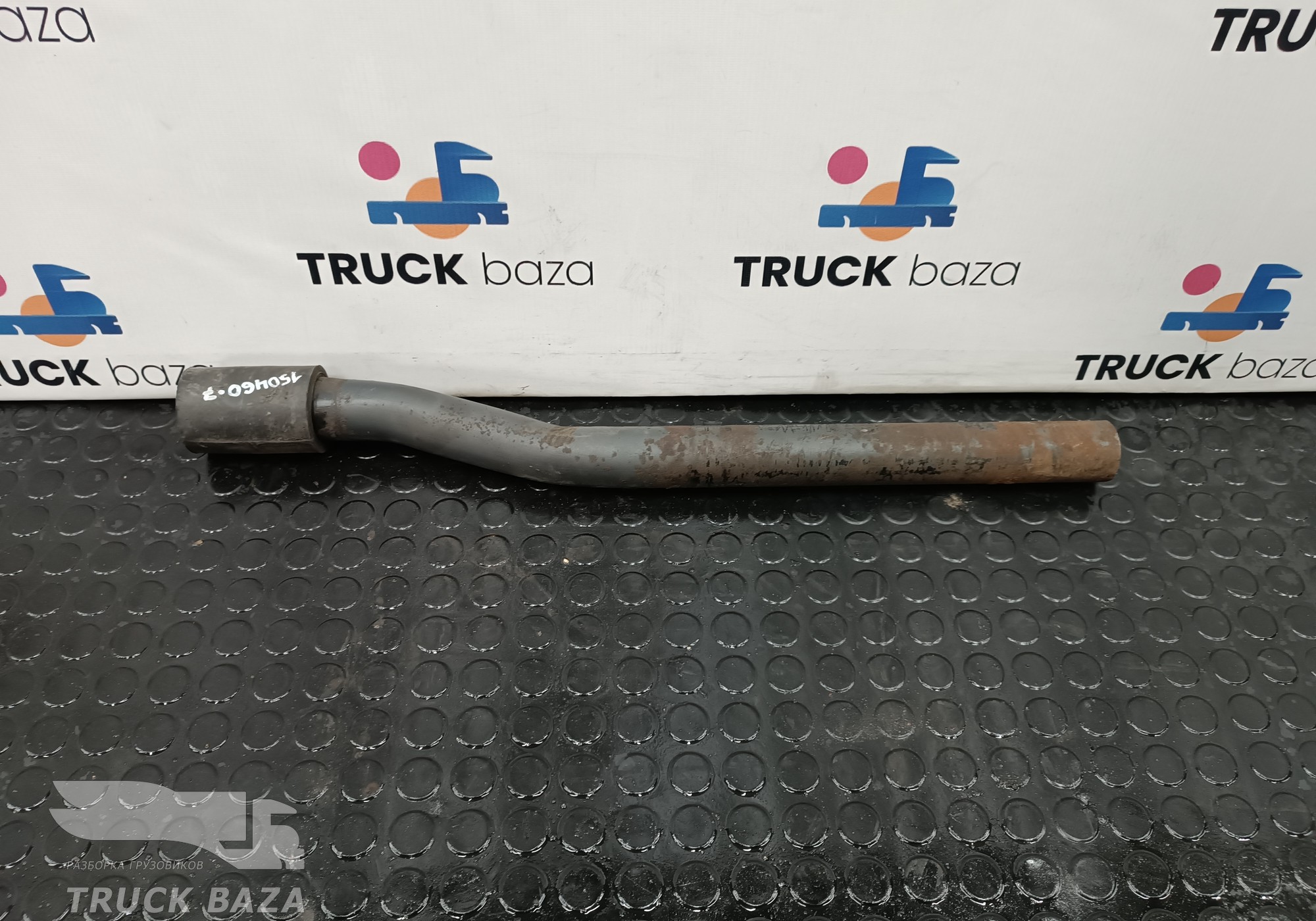 1893584 Кронштейн заднего крыла для Daf CF