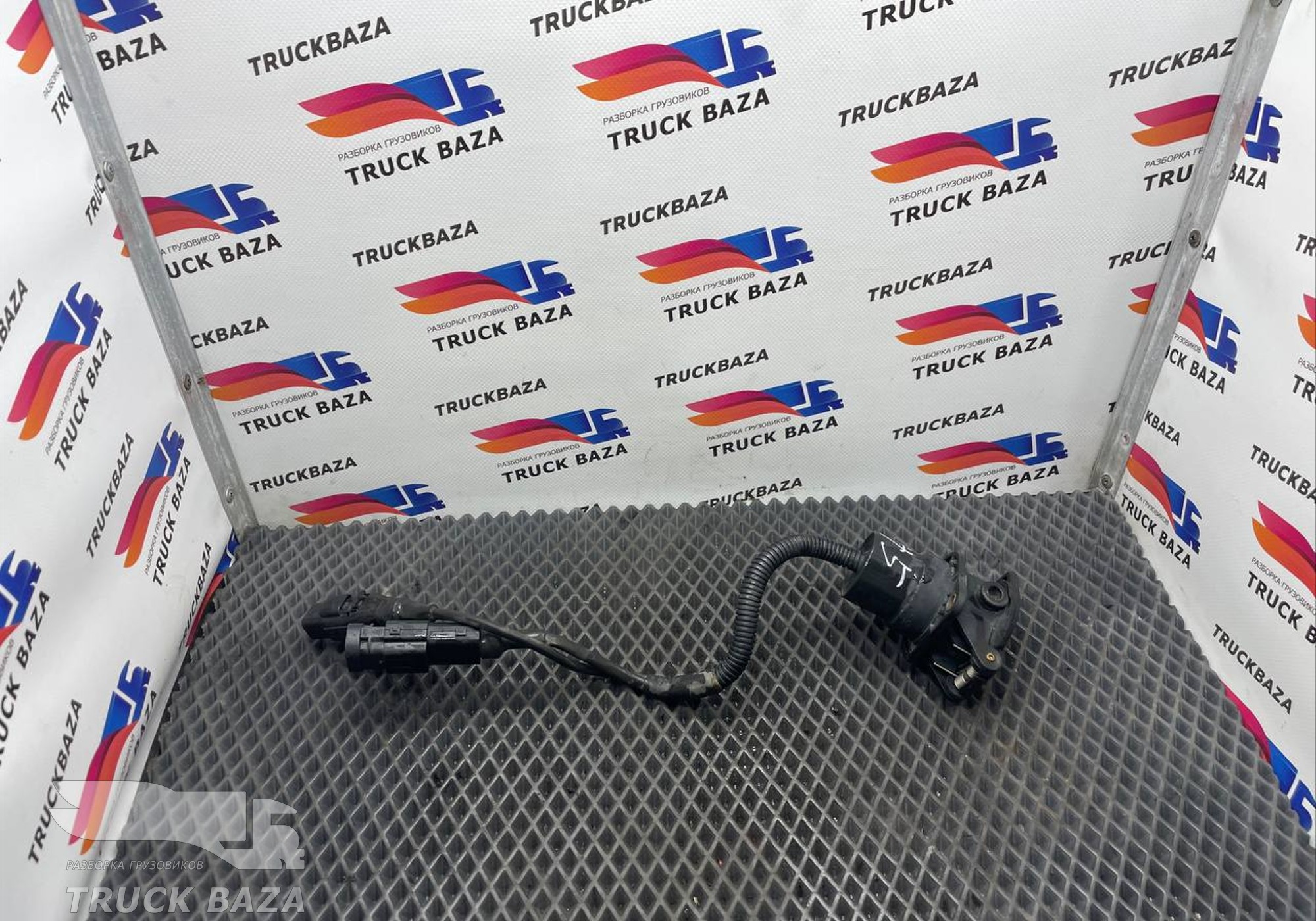 DZ95189711230 Розетка ABS прицепа для Shacman X3000 (с 2014)