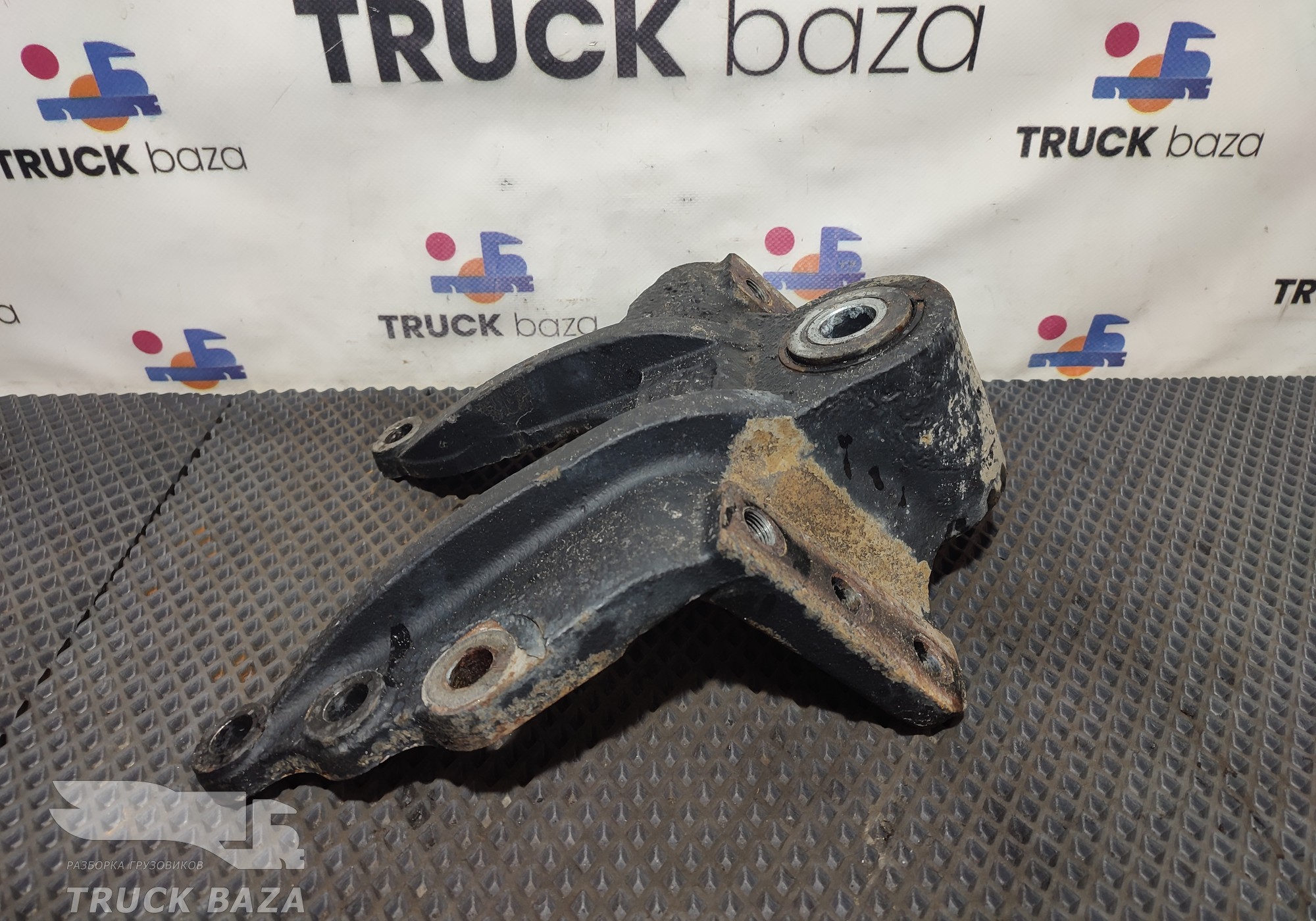 54901290244720 Кронштейн передней рессоры левый для КАМАЗ 54901