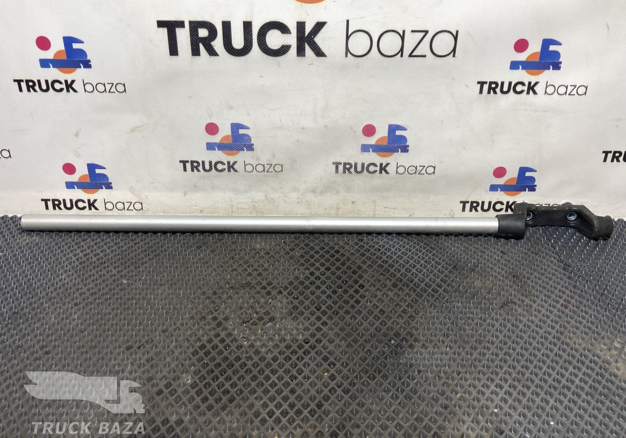 A9608101520 Направляющая шторки для Mercedes-Benz Actros New Actros MP4 (с 2011)