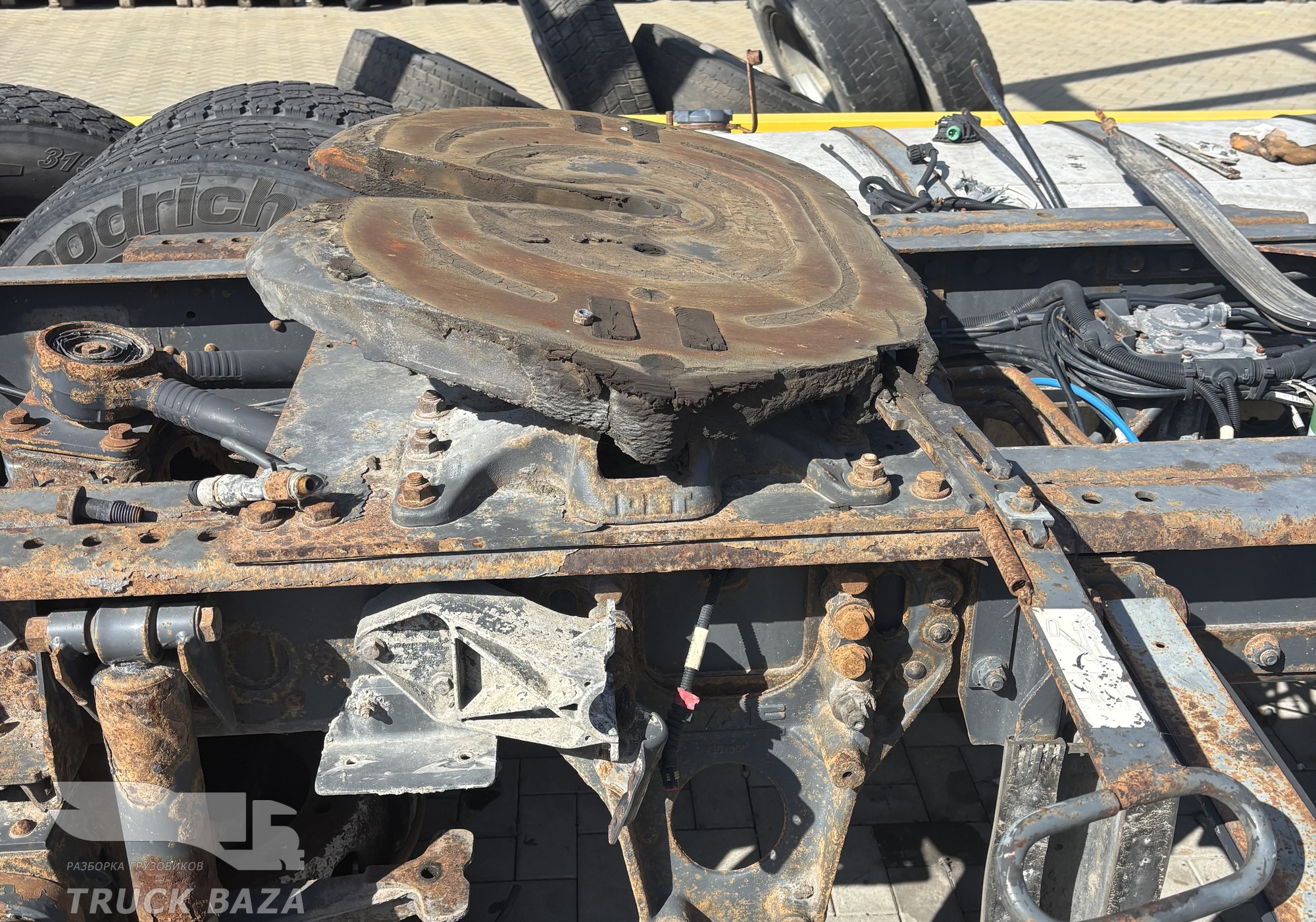 Седло JOST 150 мм для Daf XF105 (с 2006 по 2020)