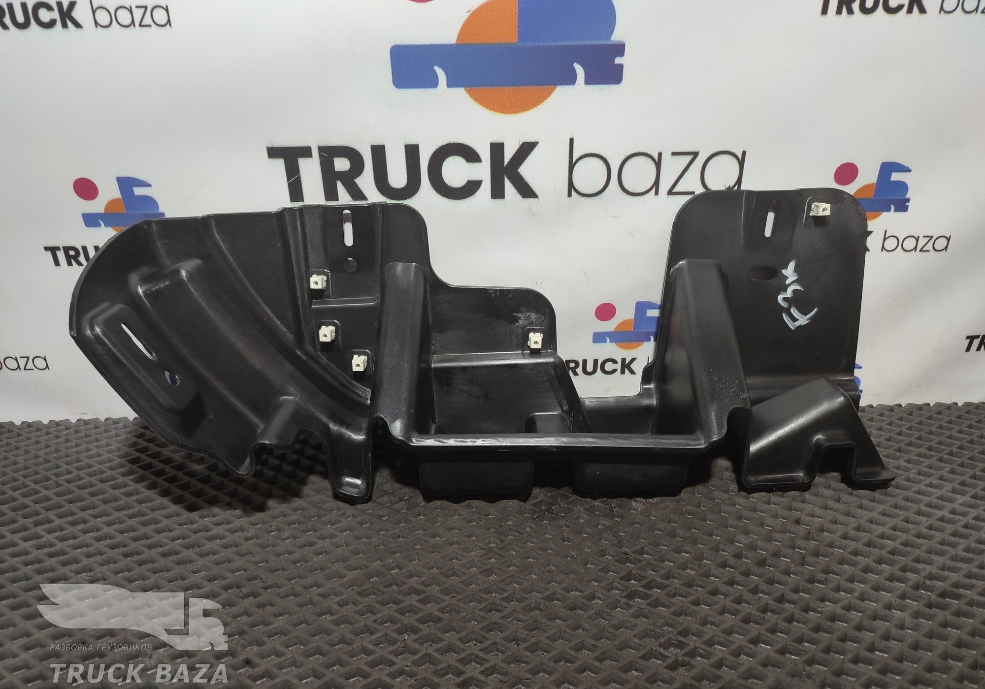 JC46519E79AB Кронштейн салона для Ford F-MAX (с 2018)