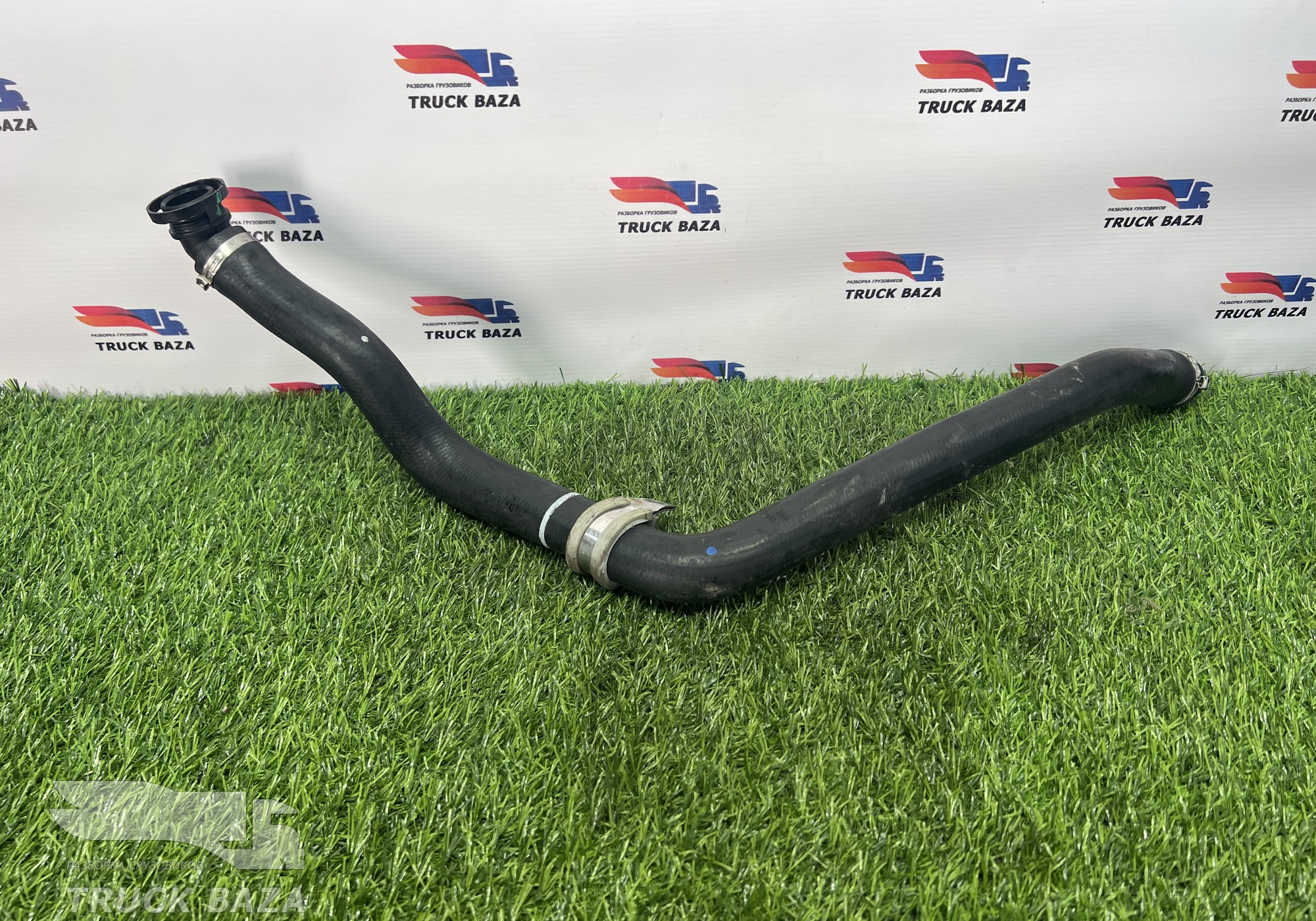 7421718154 Трубка картерных газов для Renault T