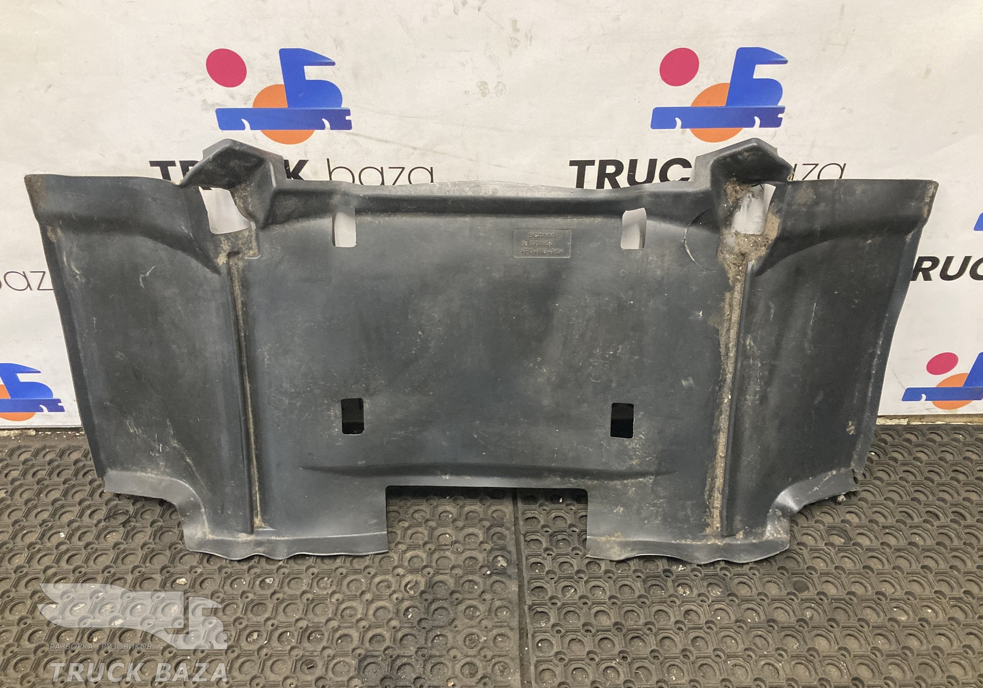 1851850 Покрытие напольное под спальное место для Scania 5-series G (с 2004 по 2016)