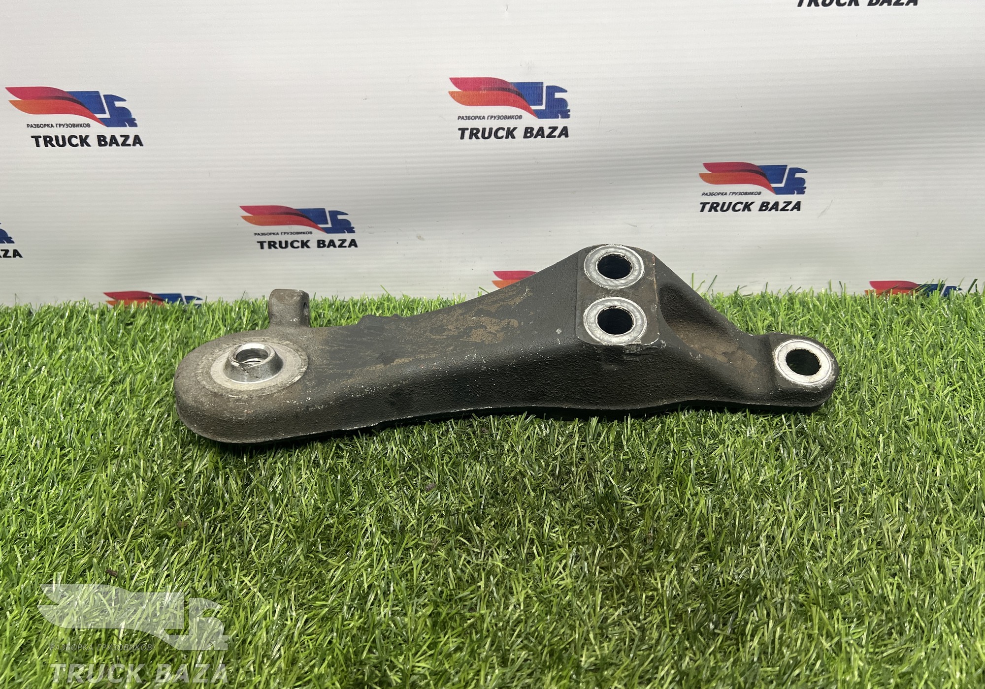 21967906 Кронштейн двигателя передний левый для Renault