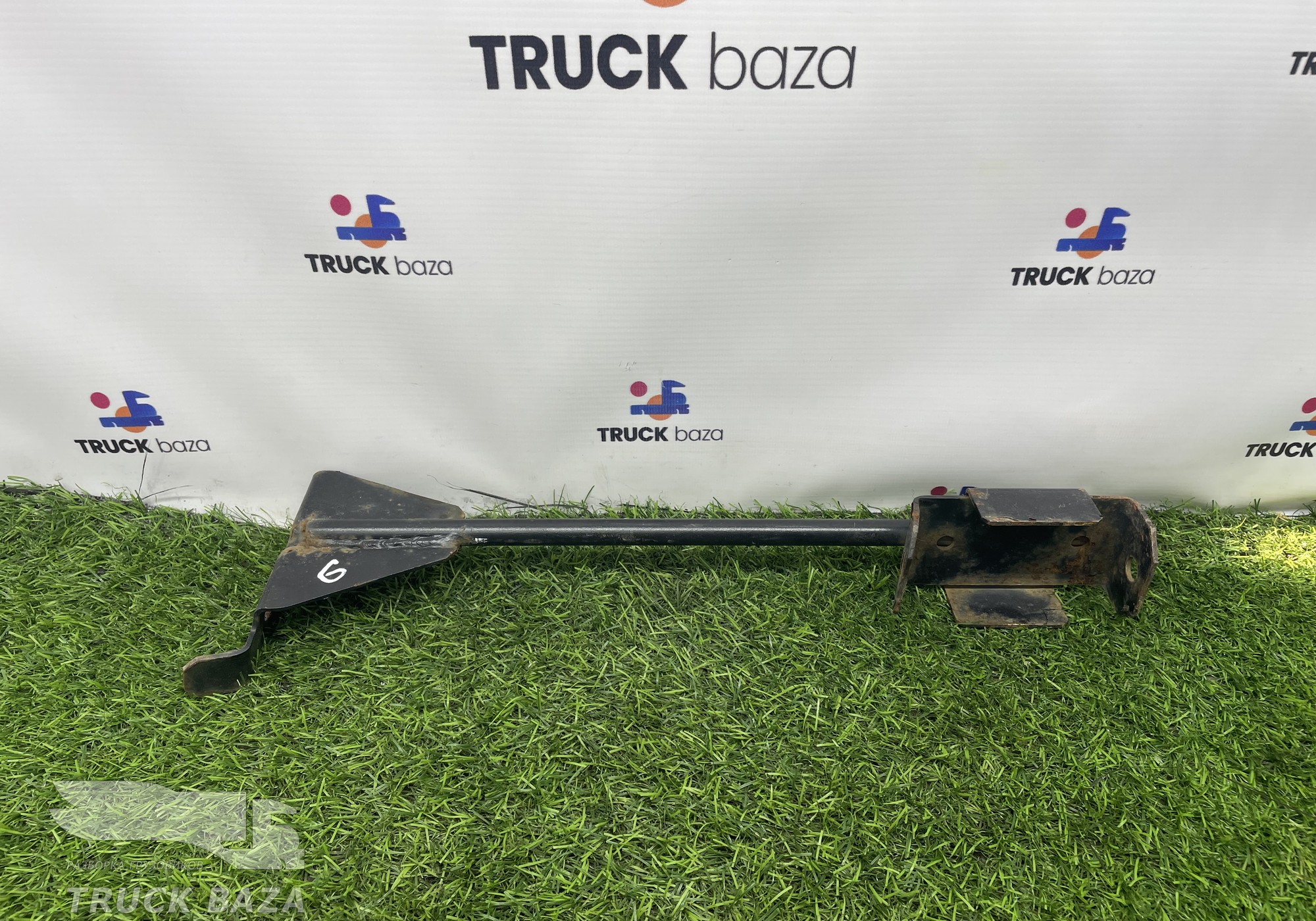 549018419229 Кронштейн бокого верхнего спойлера для КАМАЗ 54901