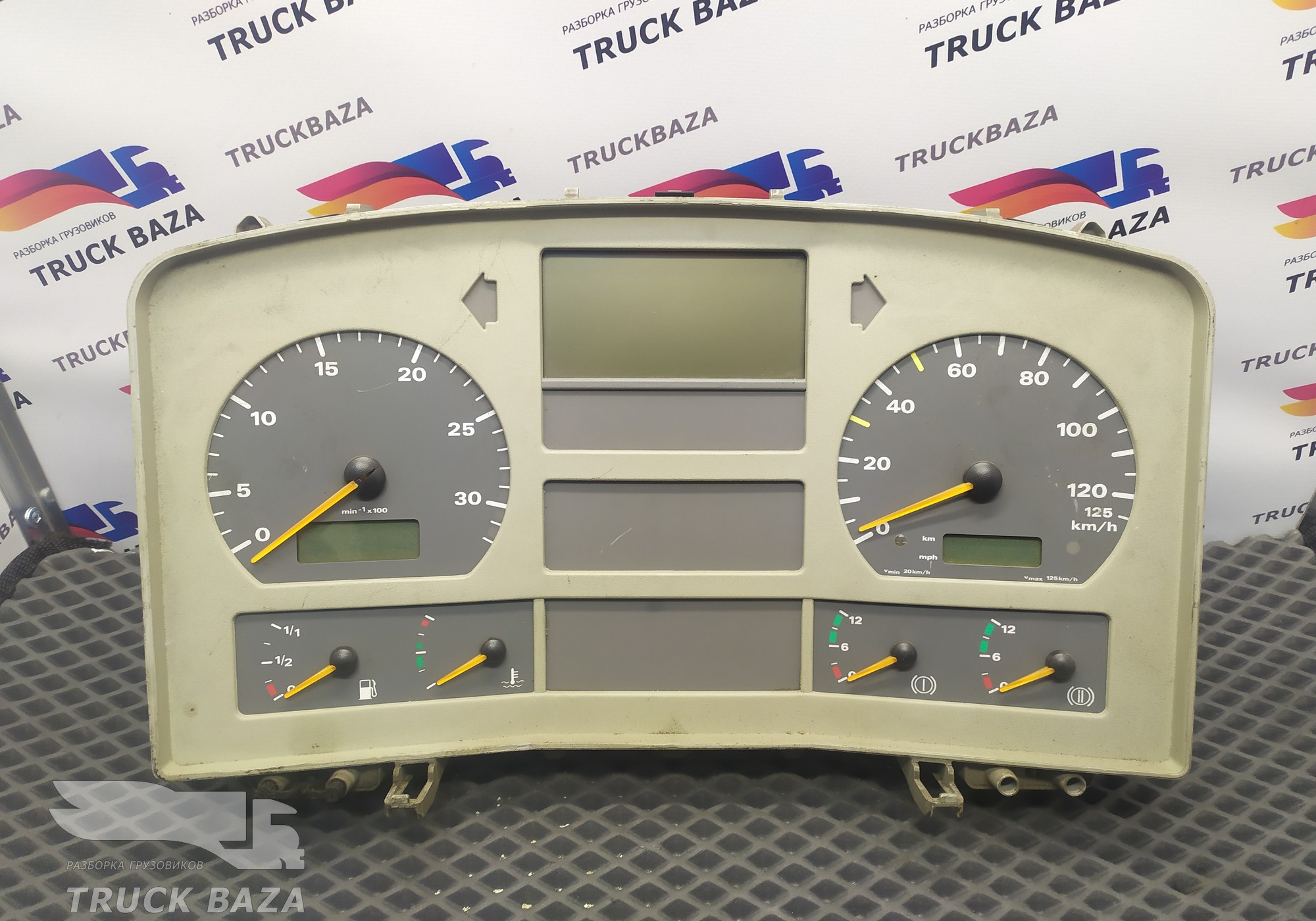 85017053 Комбинация приборов для Man TGM