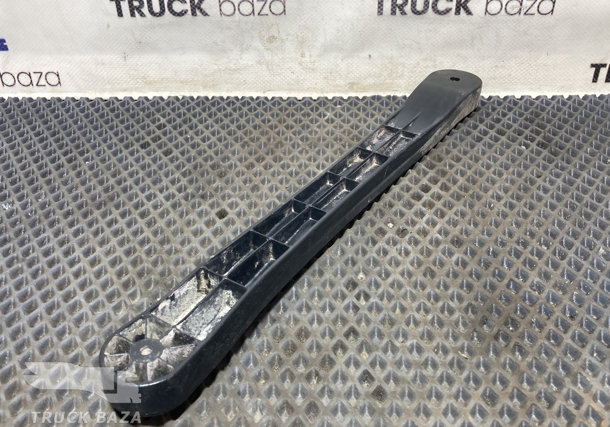 9608845315 Кронштейн подножки для Mercedes-Benz Actros New Actros MP4 (с 2011)