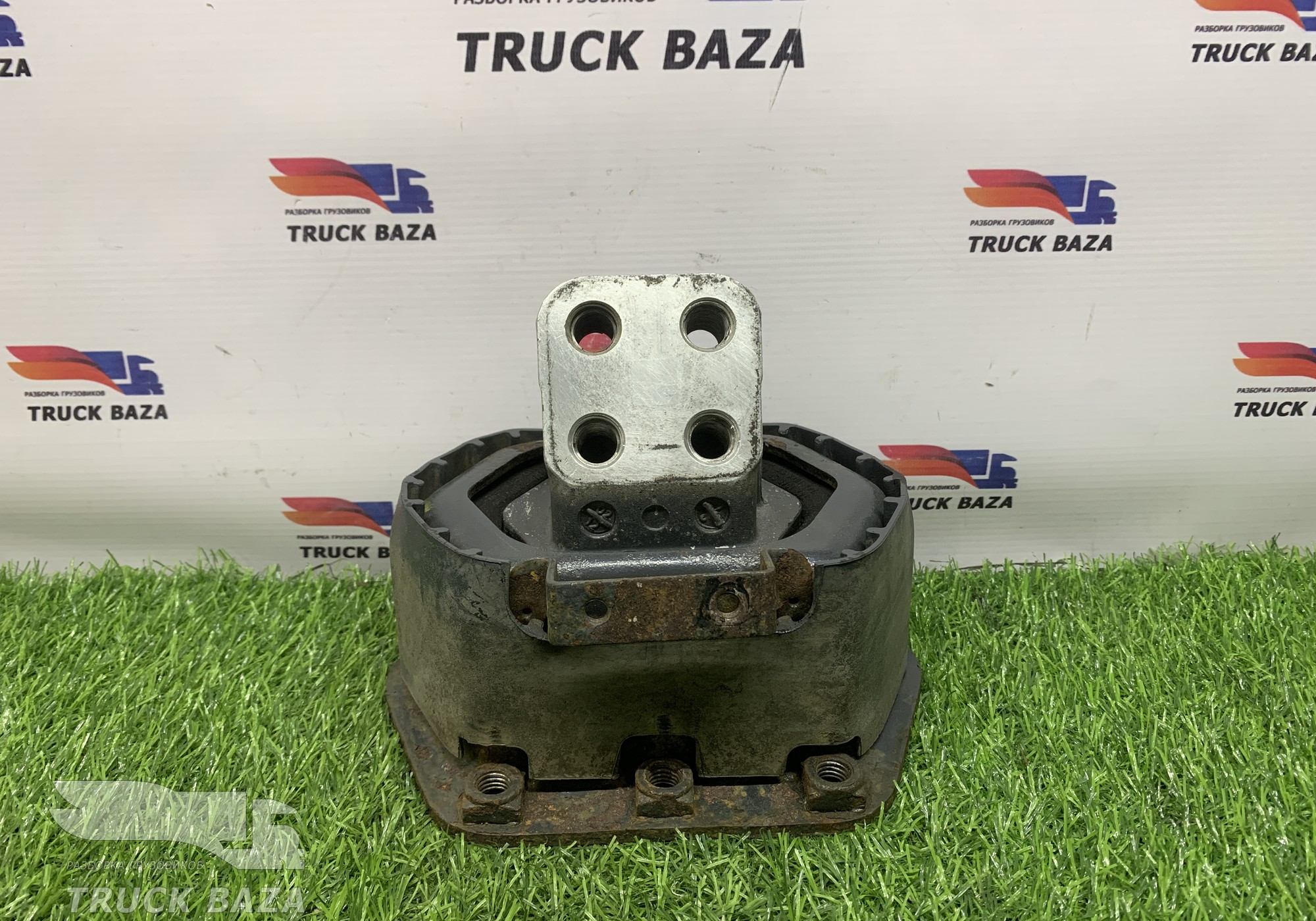 1806714 Подушка двигателя задняя