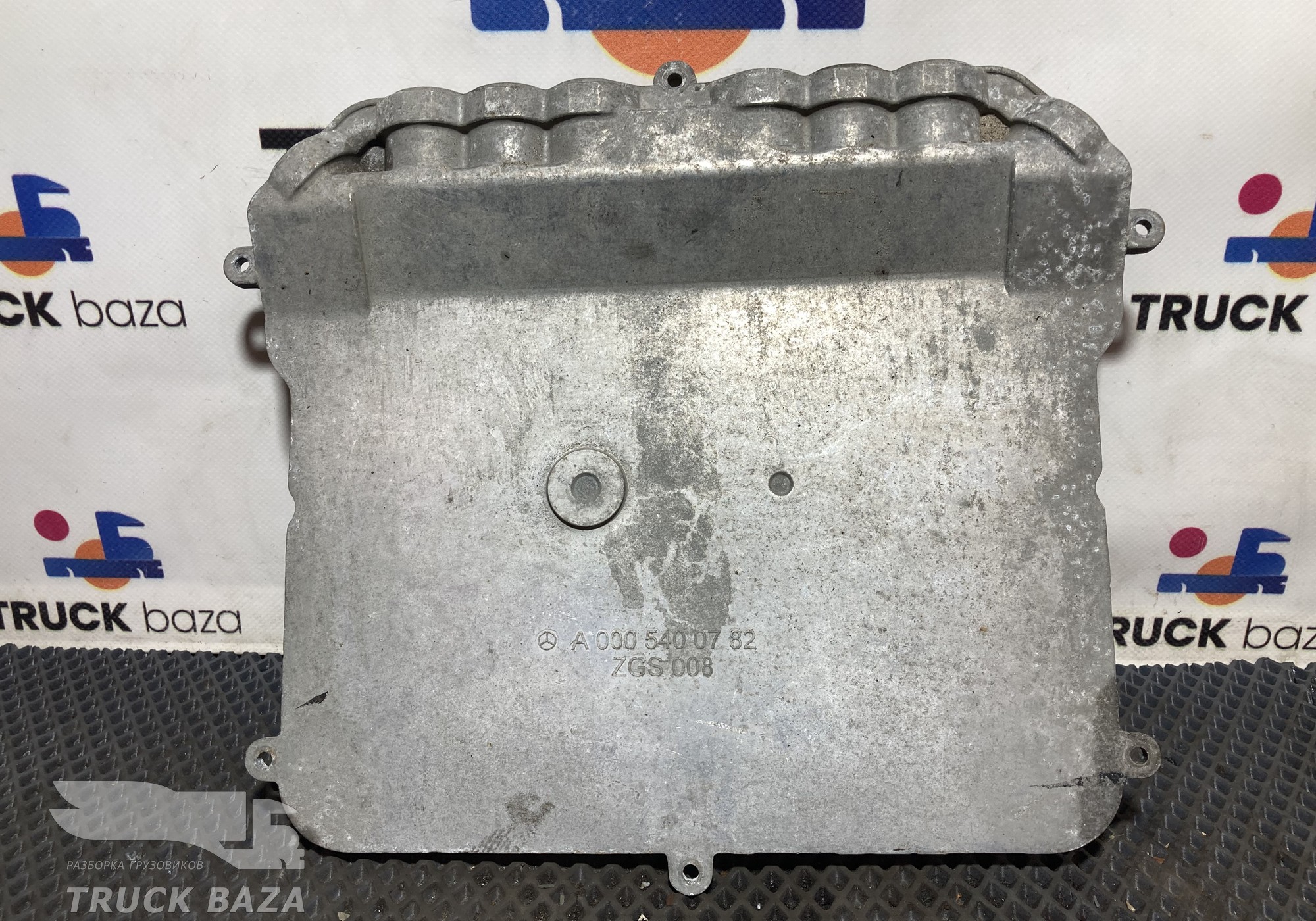 A0005400782 Крышка блока предохранителей