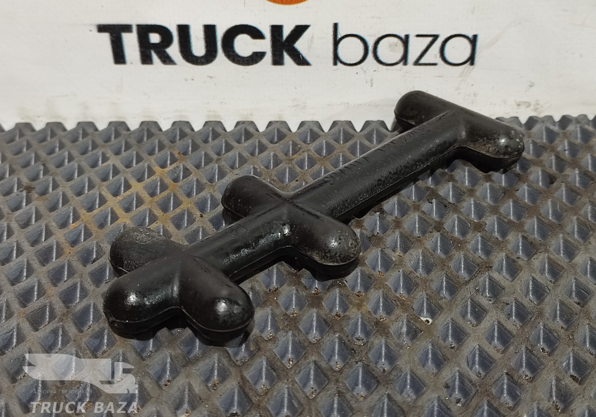 1352408 Кронштейн шумоизоляции для Scania 4-series T (с 1995 по 2007)