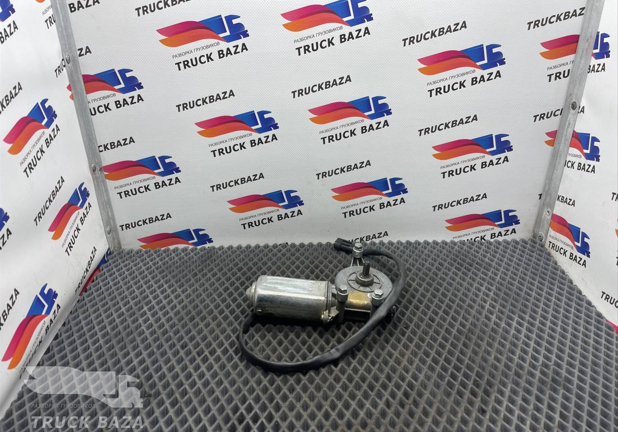 99485336 Моторчик стеклоподъемника левый для Iveco Stralis I (с 2002)