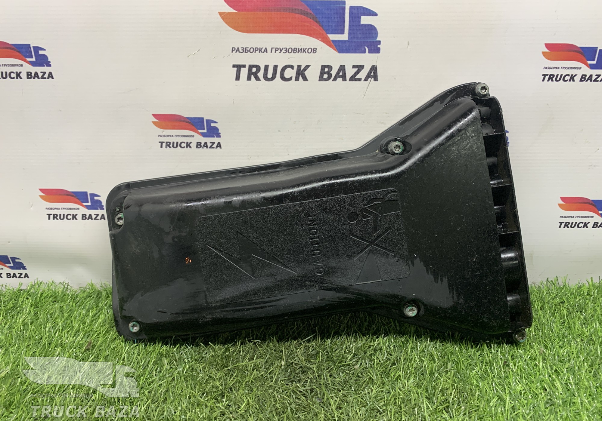 82238816 Крышка распределительной коробки для Renault T (с 2013)