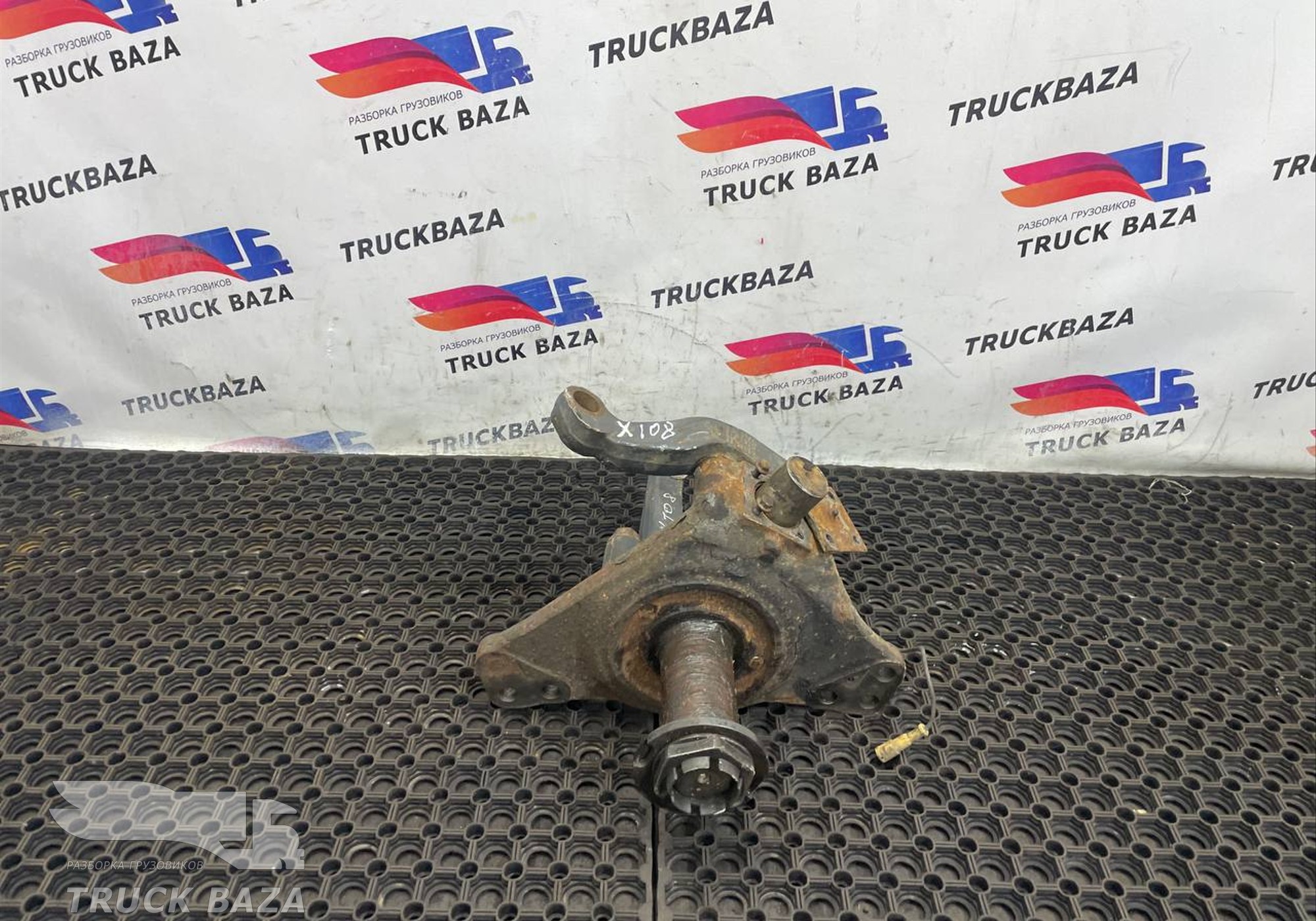 1794845 Кулак поворотный левый для Daf XF105 (с 2005)