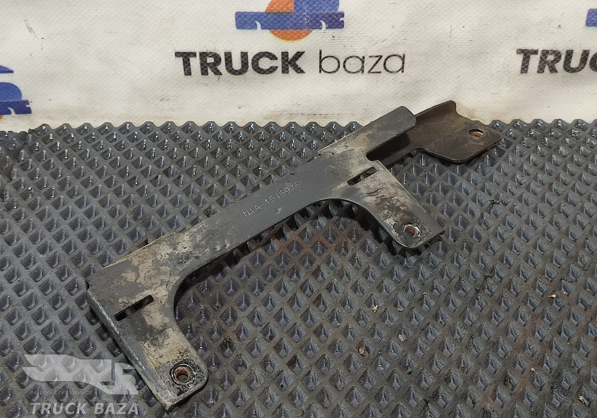 1516976 Кронштейн проводки для Scania 5-series G (с 2004 по 2016)