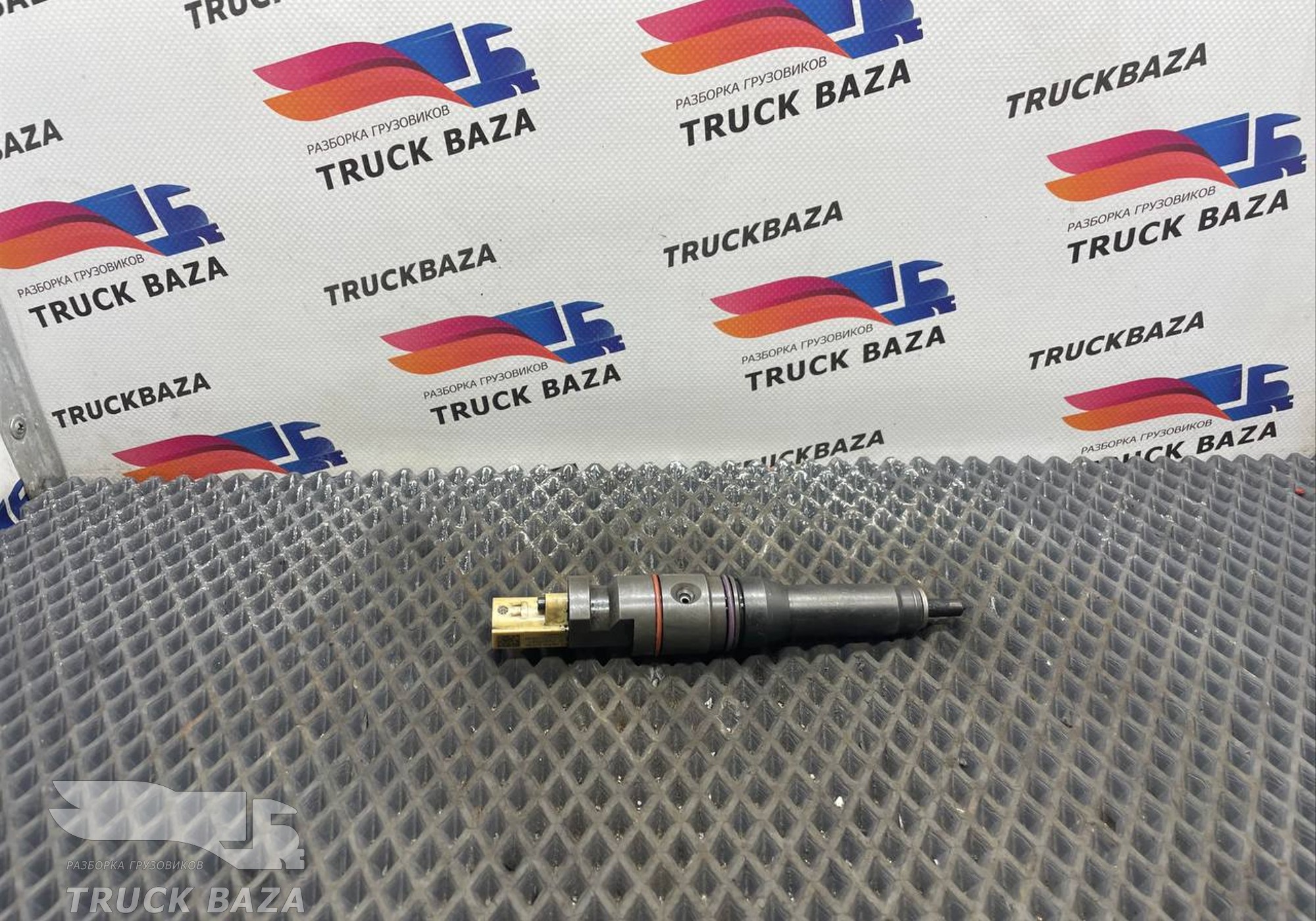 2047600 Форсунка топливная для Daf XF106 (с 2012)