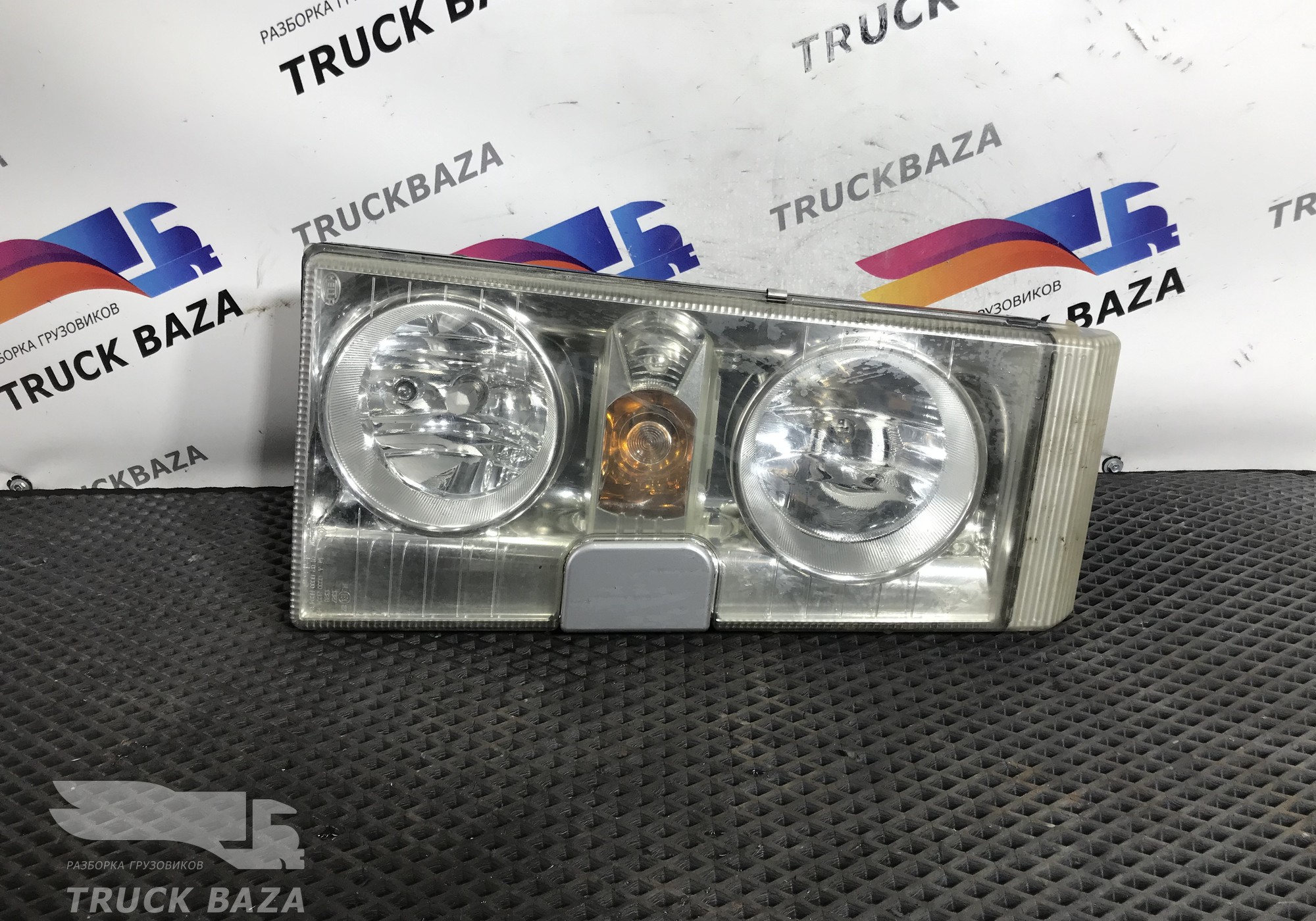 5010623619 Фара правая для Renault