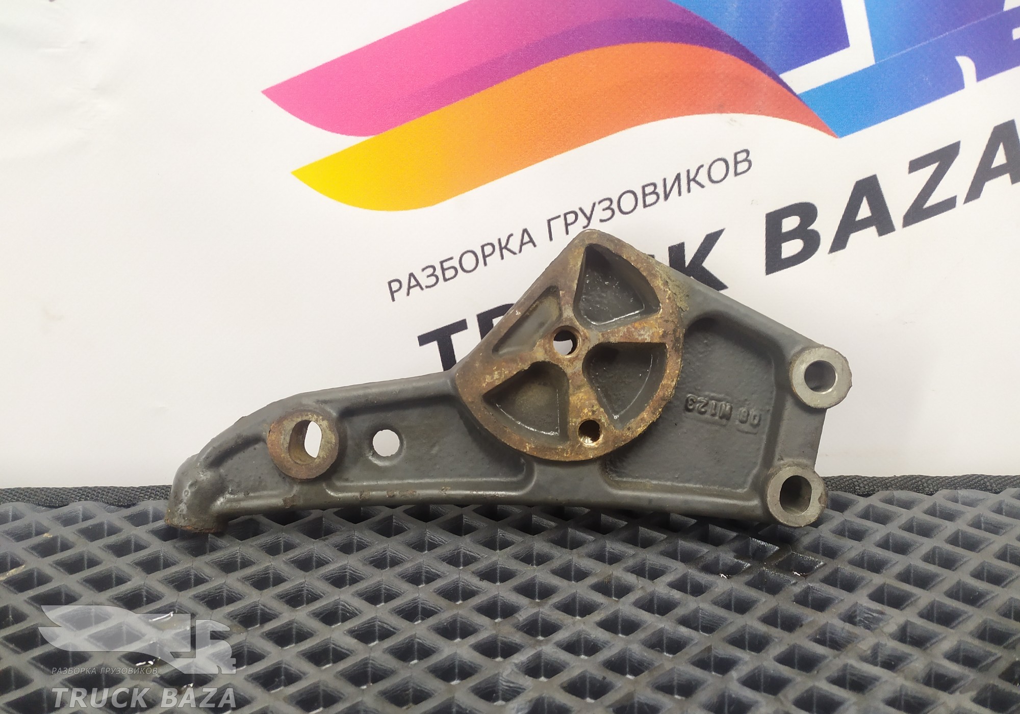 20497896 Кронштейн натяжителя для Volvo FM III (с 2013)