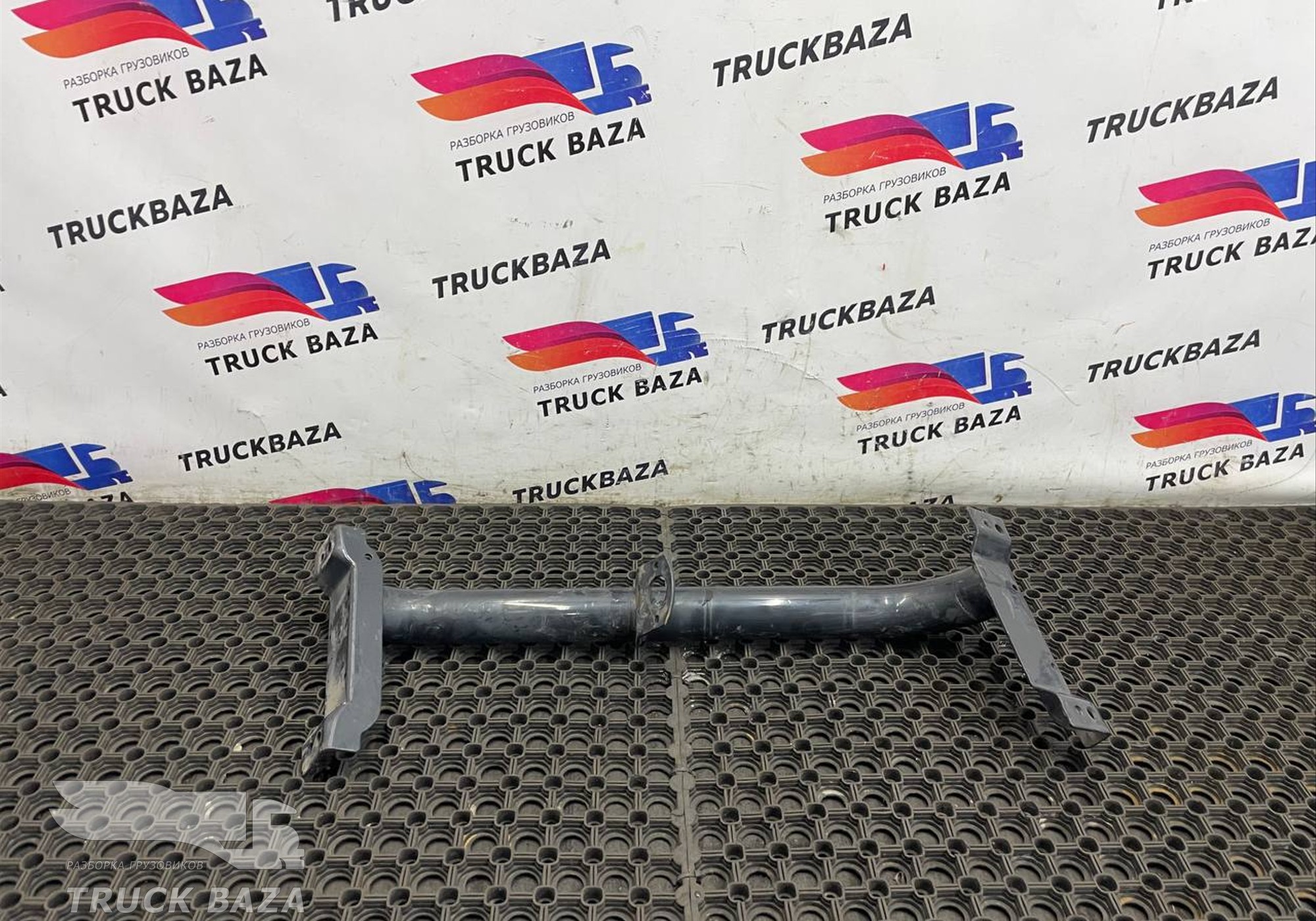 81615405078 Кронштейн корпуса подножек правый для Man TGX II (с 2012)