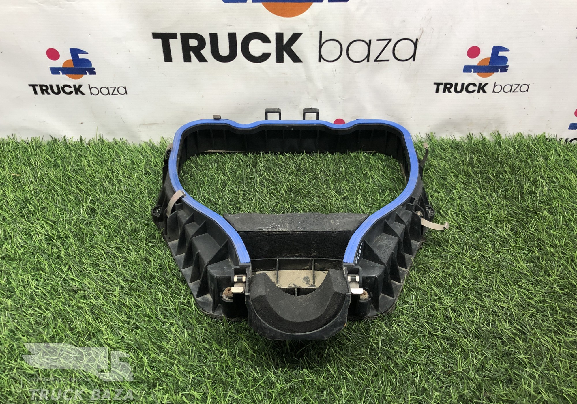 1736908 Рамка кожуха проводов для Scania 5-series P (с 2004 по 2016)