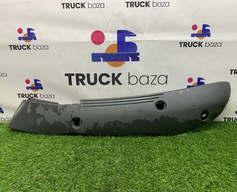 504111827 Накладка двери правой для Iveco Stralis I (с 2002)