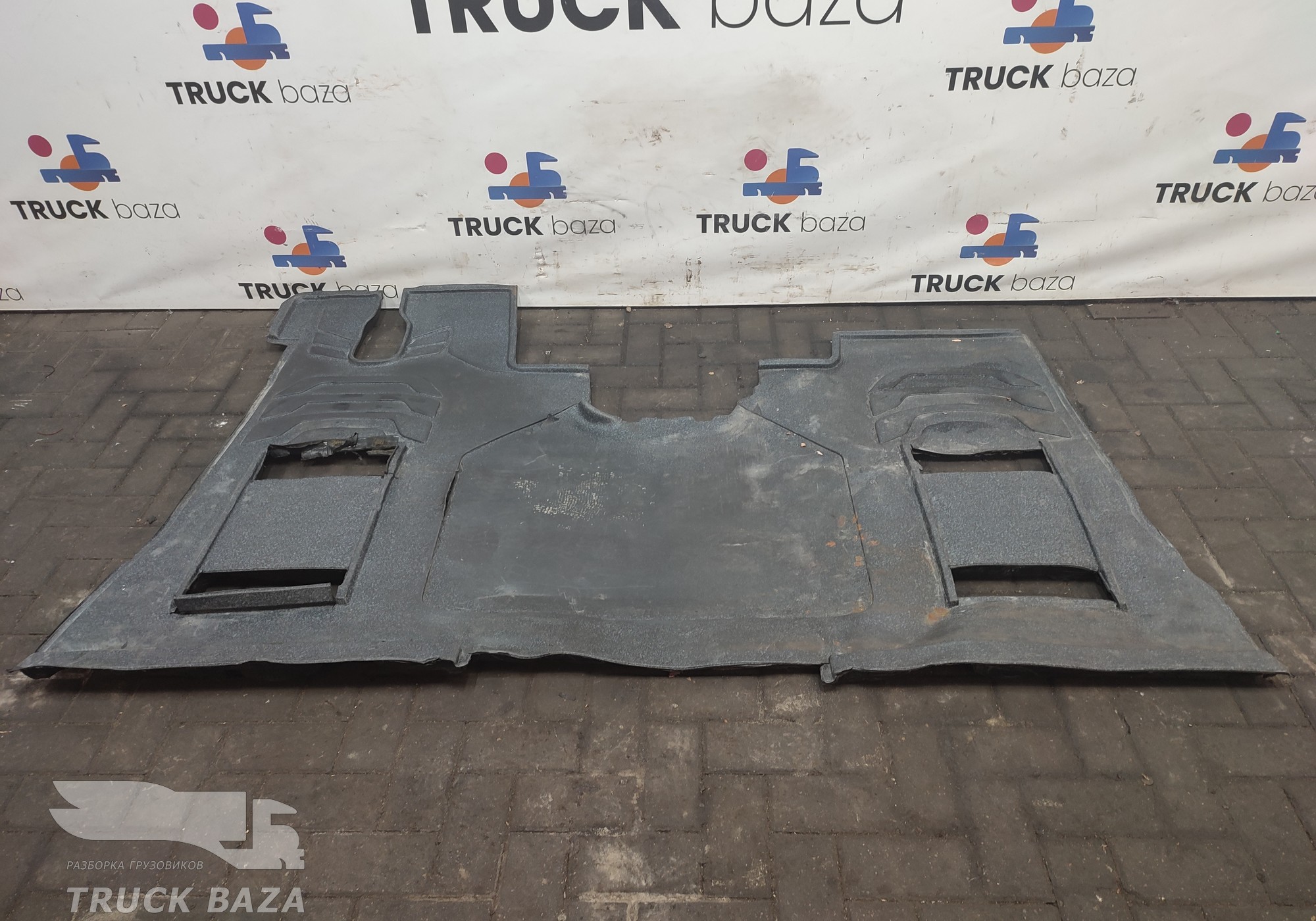 549015109015 Покрытие напольное для КАМАЗ 54901