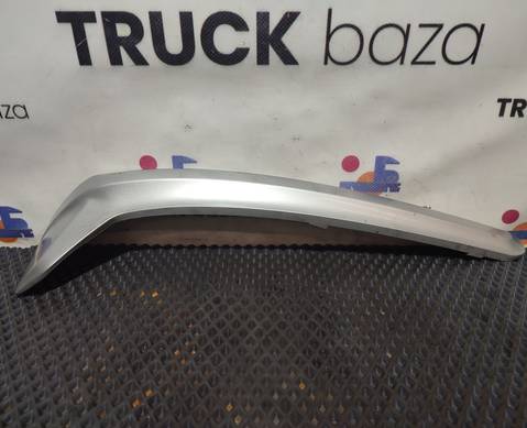 549018416130 Молдинг фары правой для КАМАЗ 54901