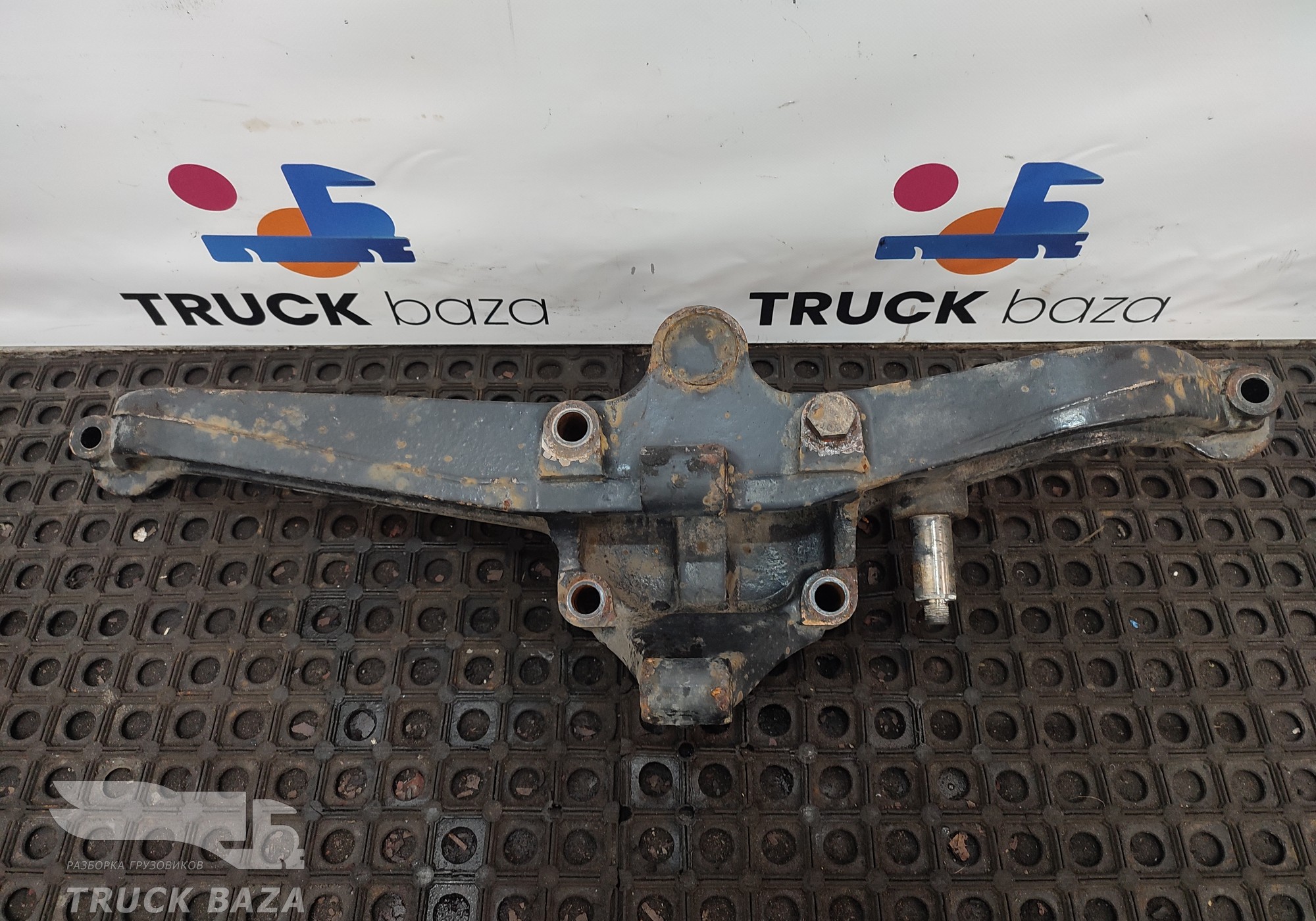 81436303203 Кронштейн пневморессоры левый для Man TGS I (с 2007)