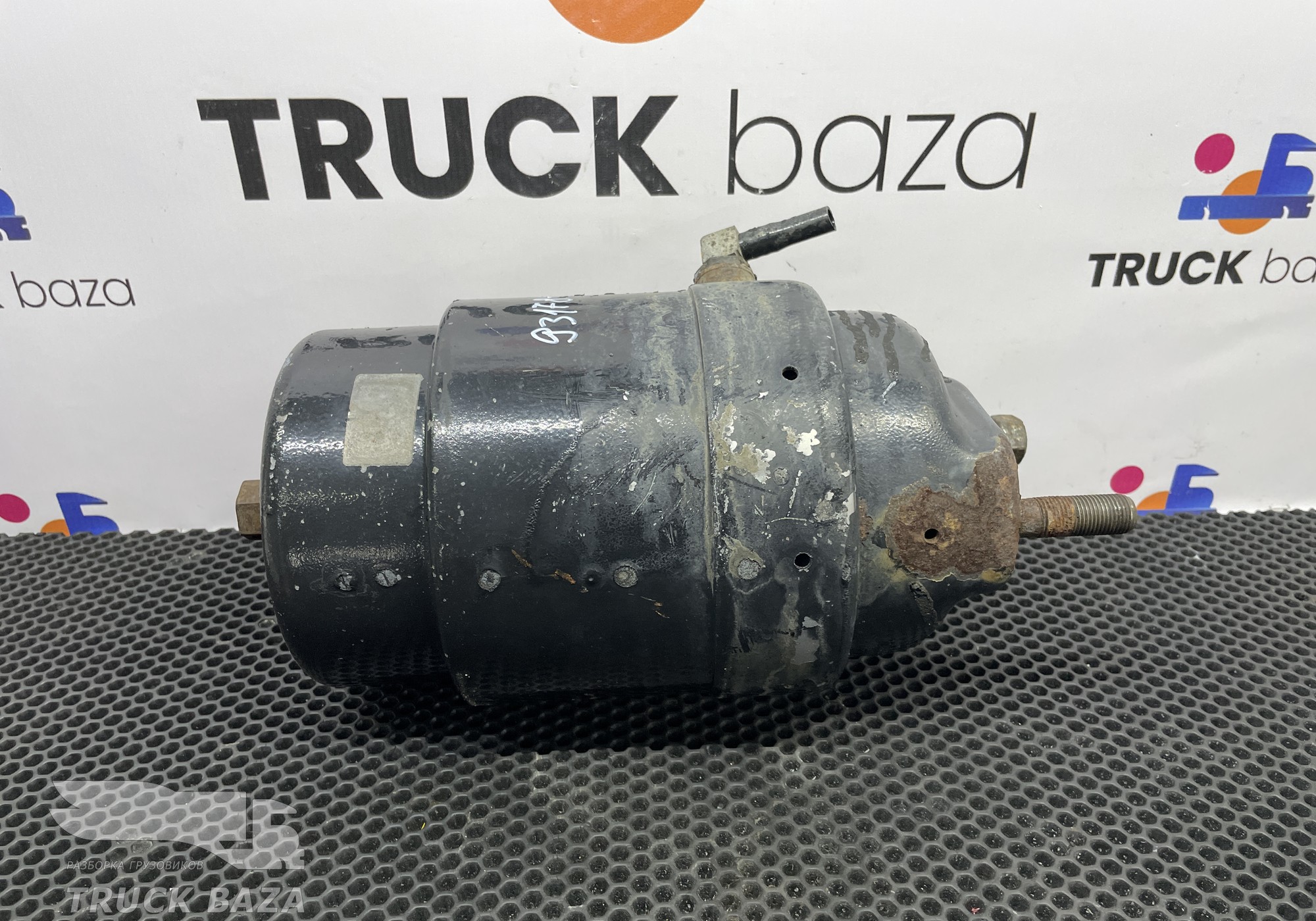 81504116015 Энергоаккумулятор тормозной задний левый для Mercedes-Benz Actros MP1 (с 1996 по 2003)