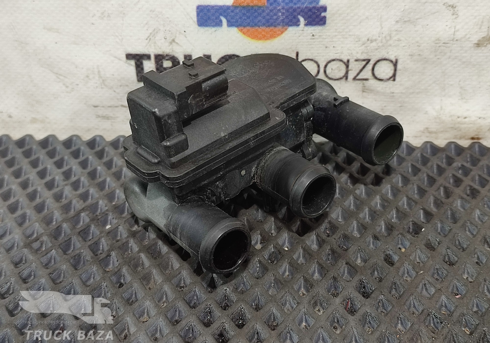 9038615A Клапан отопителя для Scania 6-series R (с 2016)