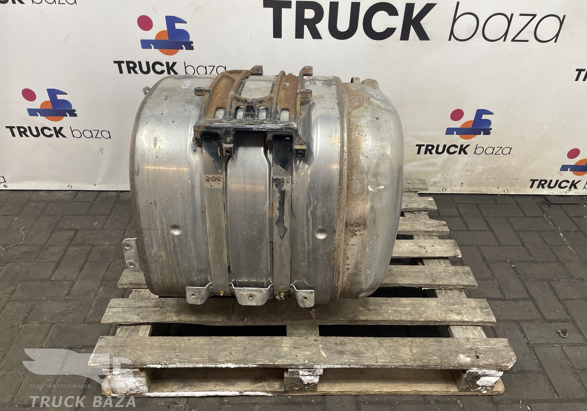 7421364817 Глушитель основной для Renault