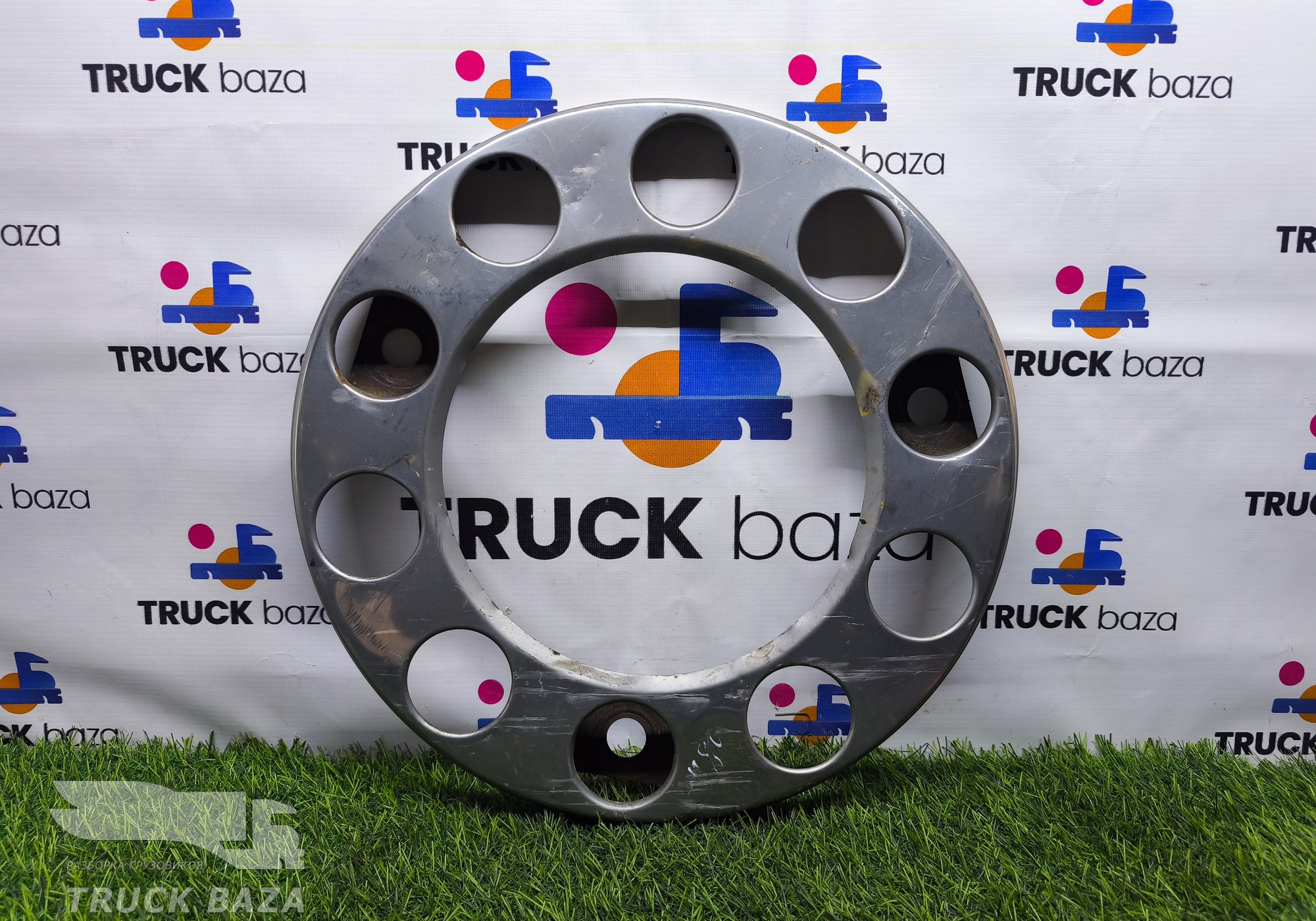 3988730 Колпак декоративный для Volvo FH