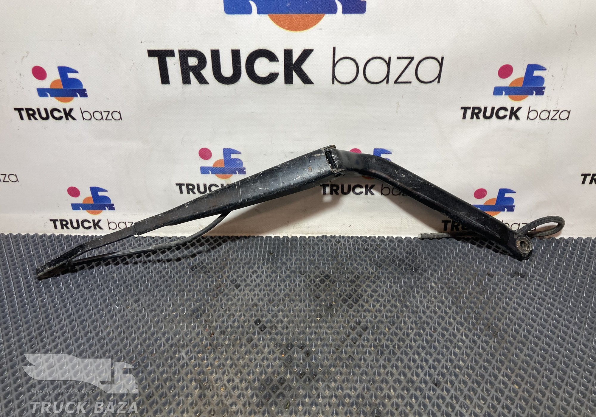 81264306072 Поводок стеклоочистителя для Man TGS II (с 2012)