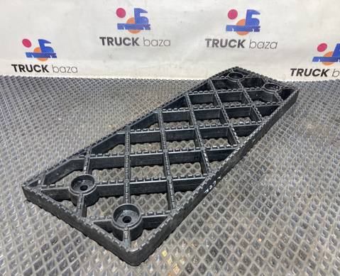 549018405017 Ступенька подножки для КАМАЗ 54901