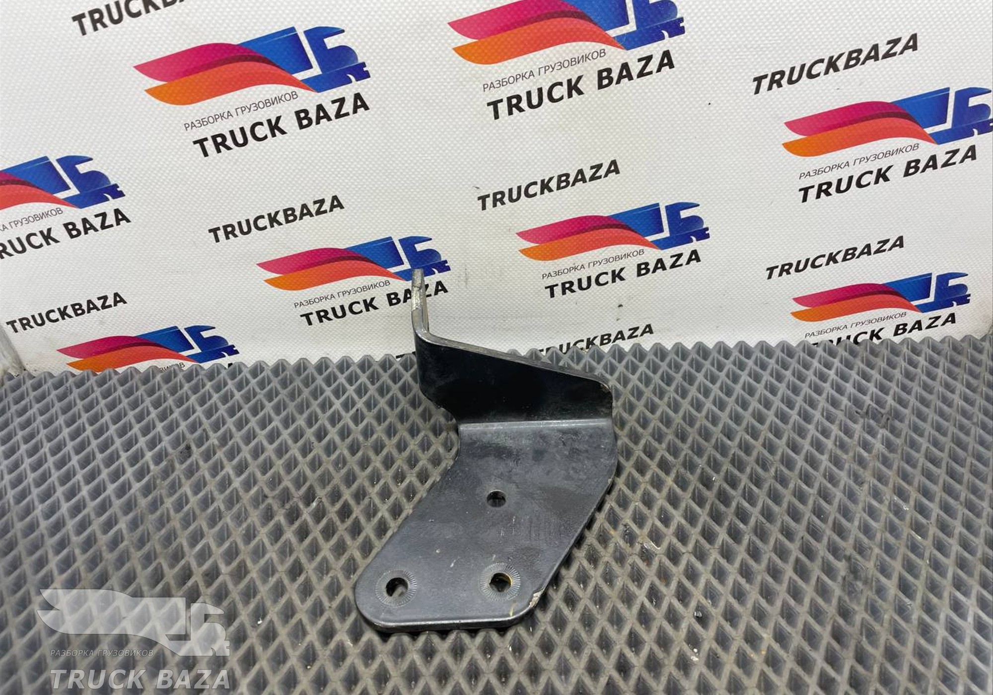 81517150174 Кронштейн электромагнитного клапана для Man TGX TG3 (с 2020)