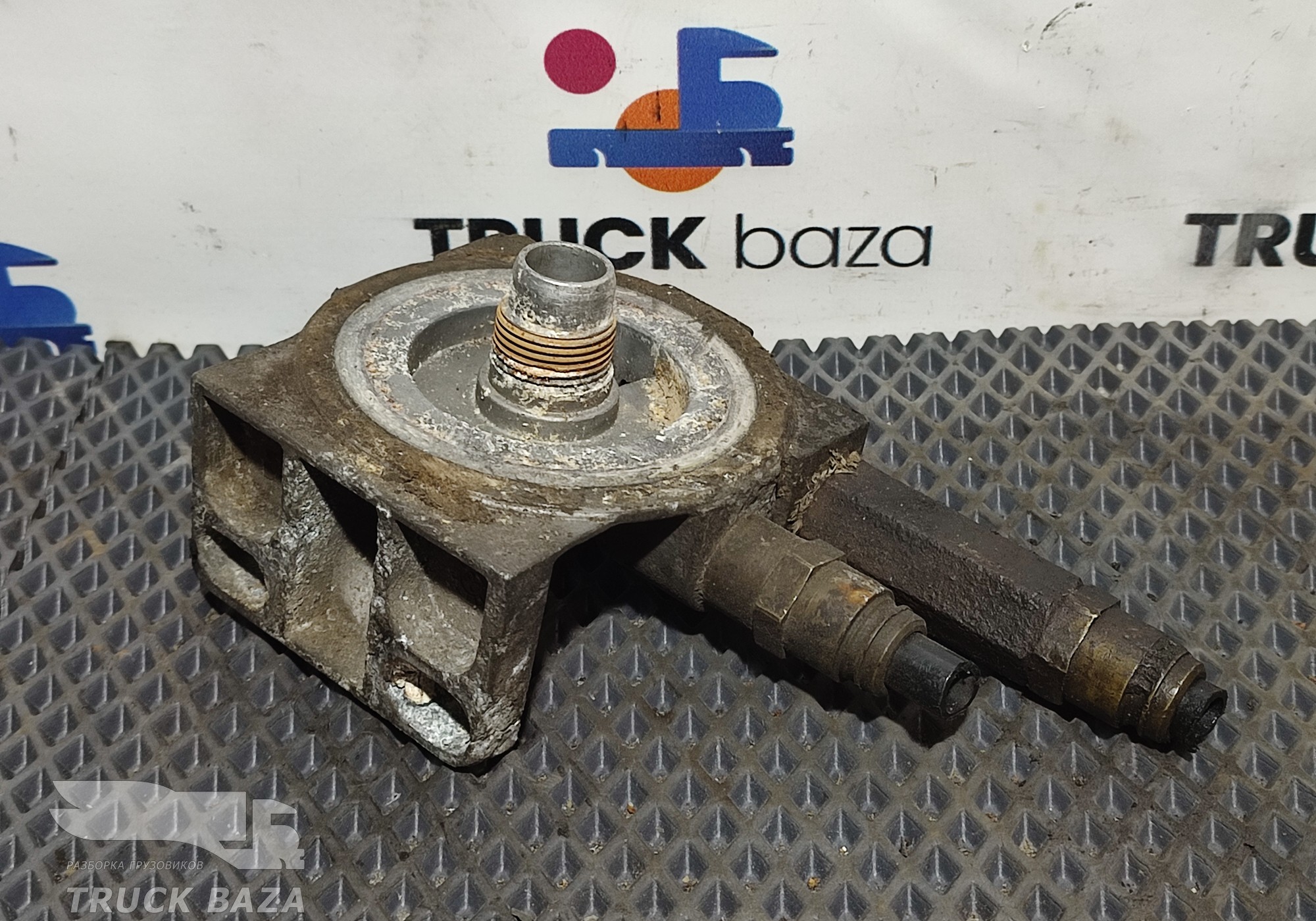 2277590 Сепаратор топливный