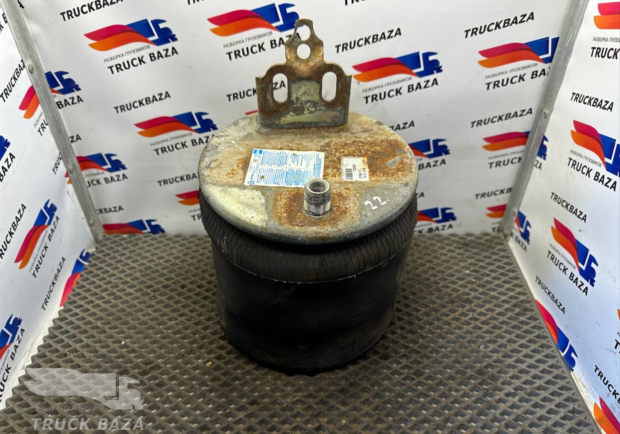 20737943 Подушка пневмоподвески задняя для Volvo FH 2 (с 2002 по 2008)