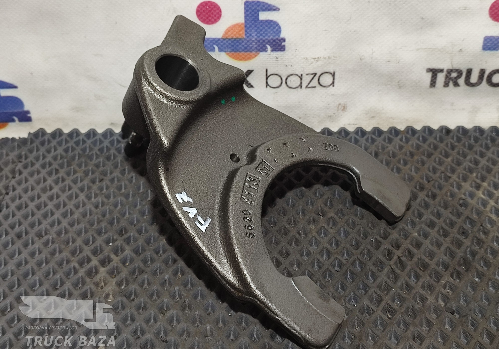 1358306082 Вилка переключения передач КПП для Faw J7