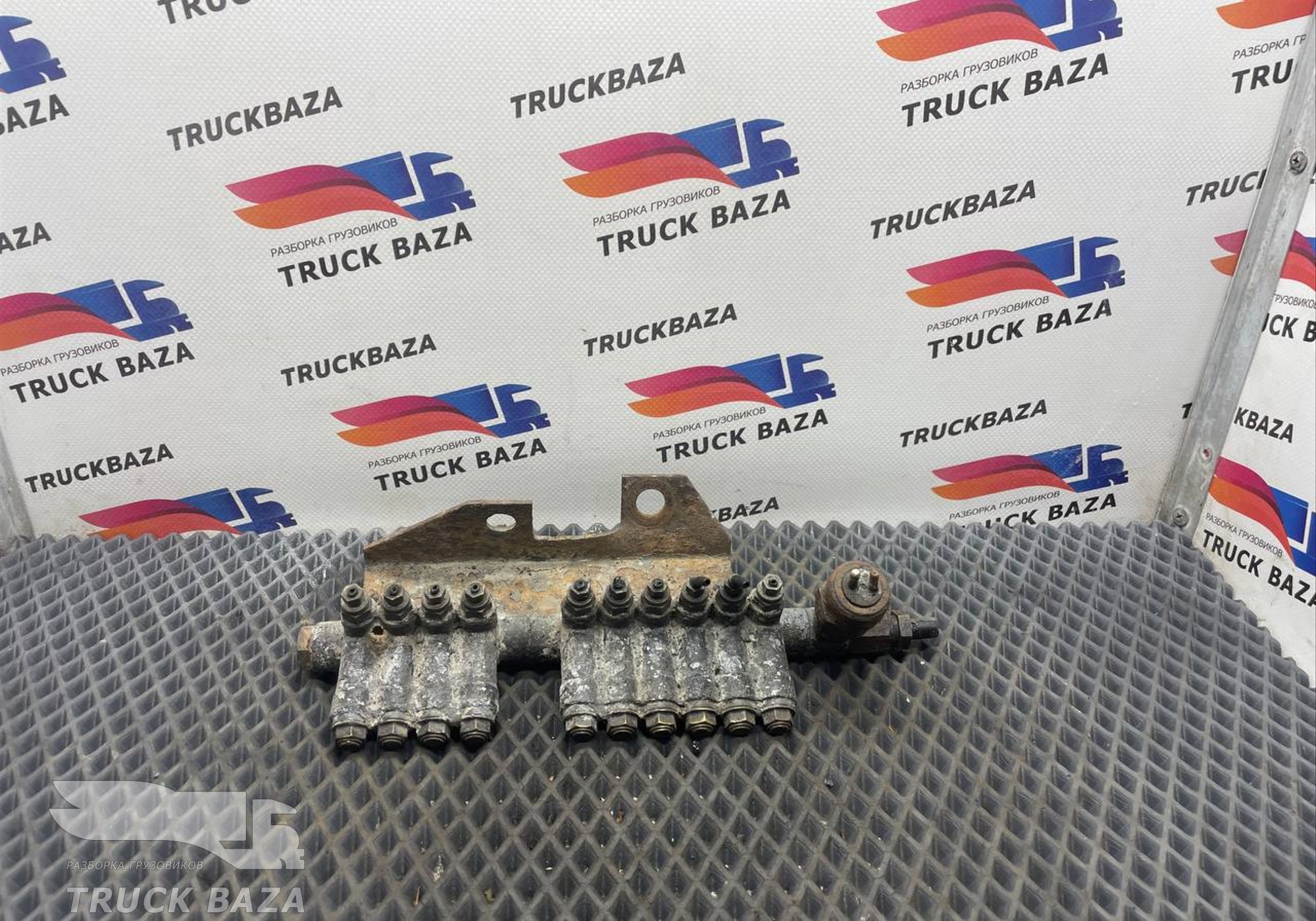 20392084 Распределитель смазки для Volvo FE/FL FL10 (с 1985 по 1998)