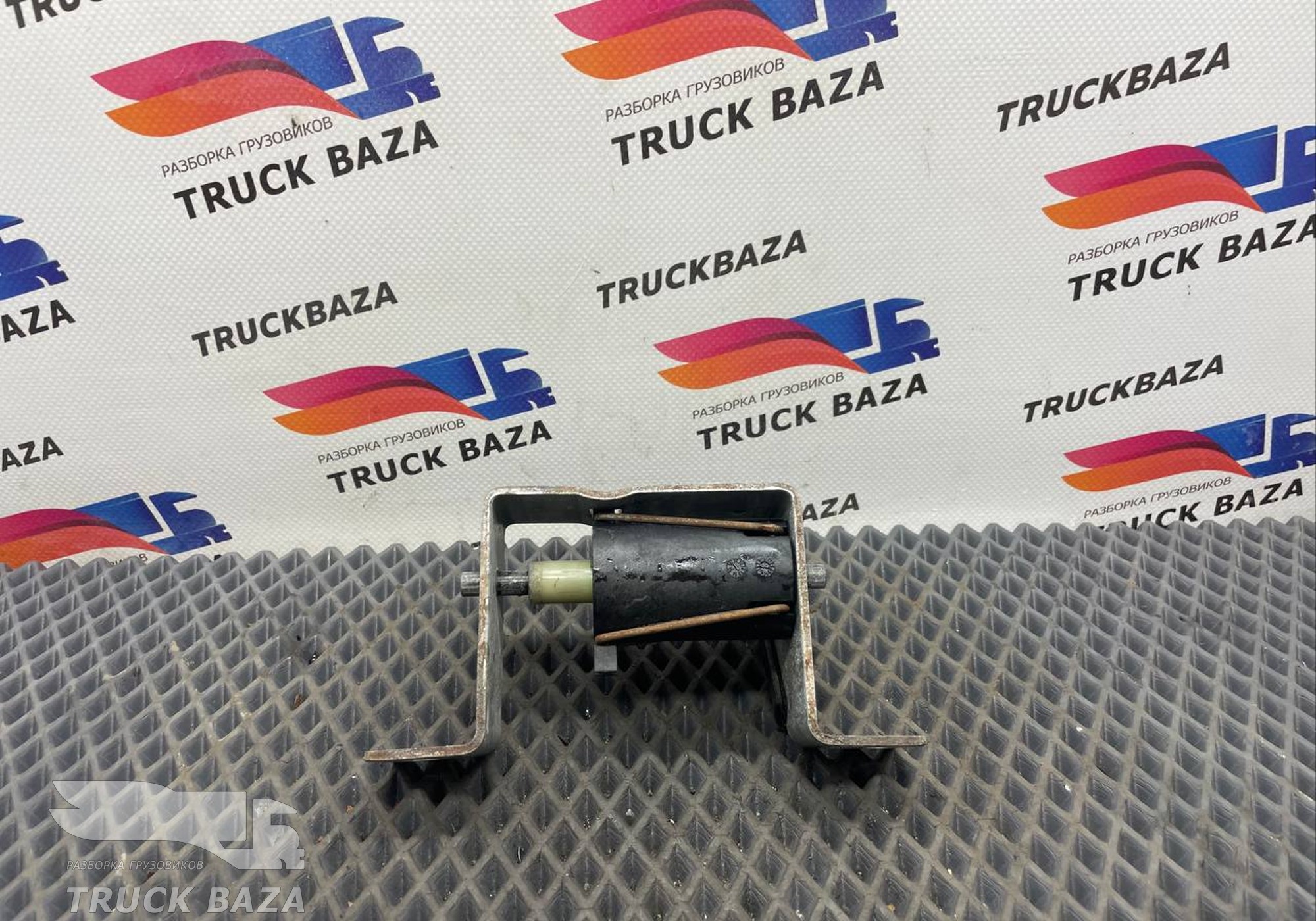 1736453 Пневмоцилиндр рулевой колонки для Daf XF105 (с 2005)