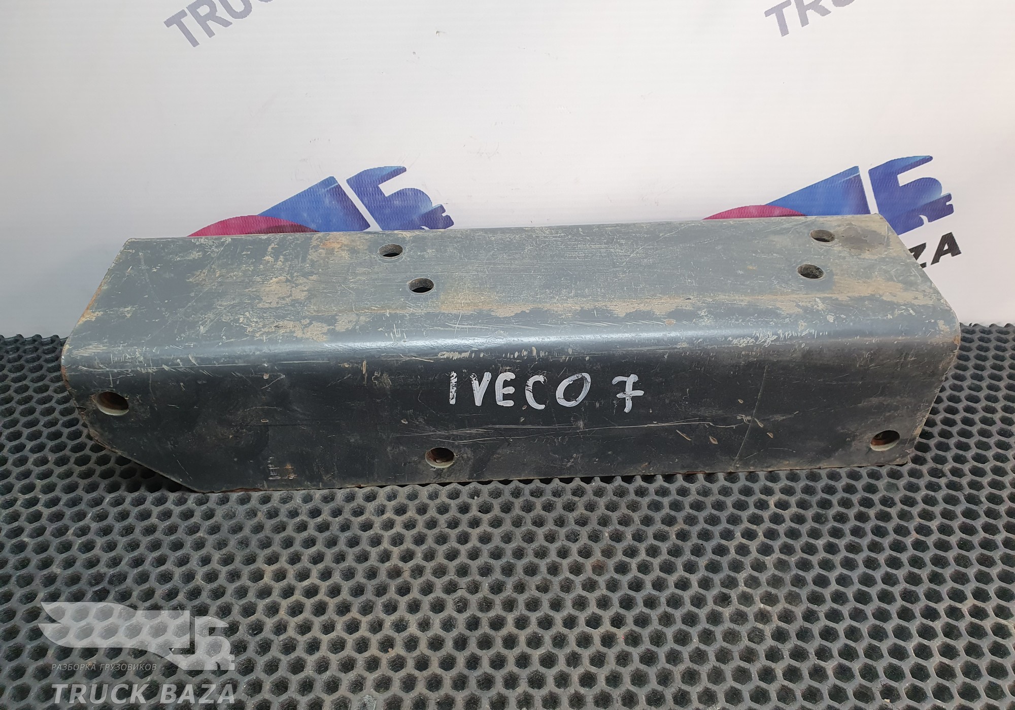 41296192 Кронштейн насоса AdBlue для Iveco