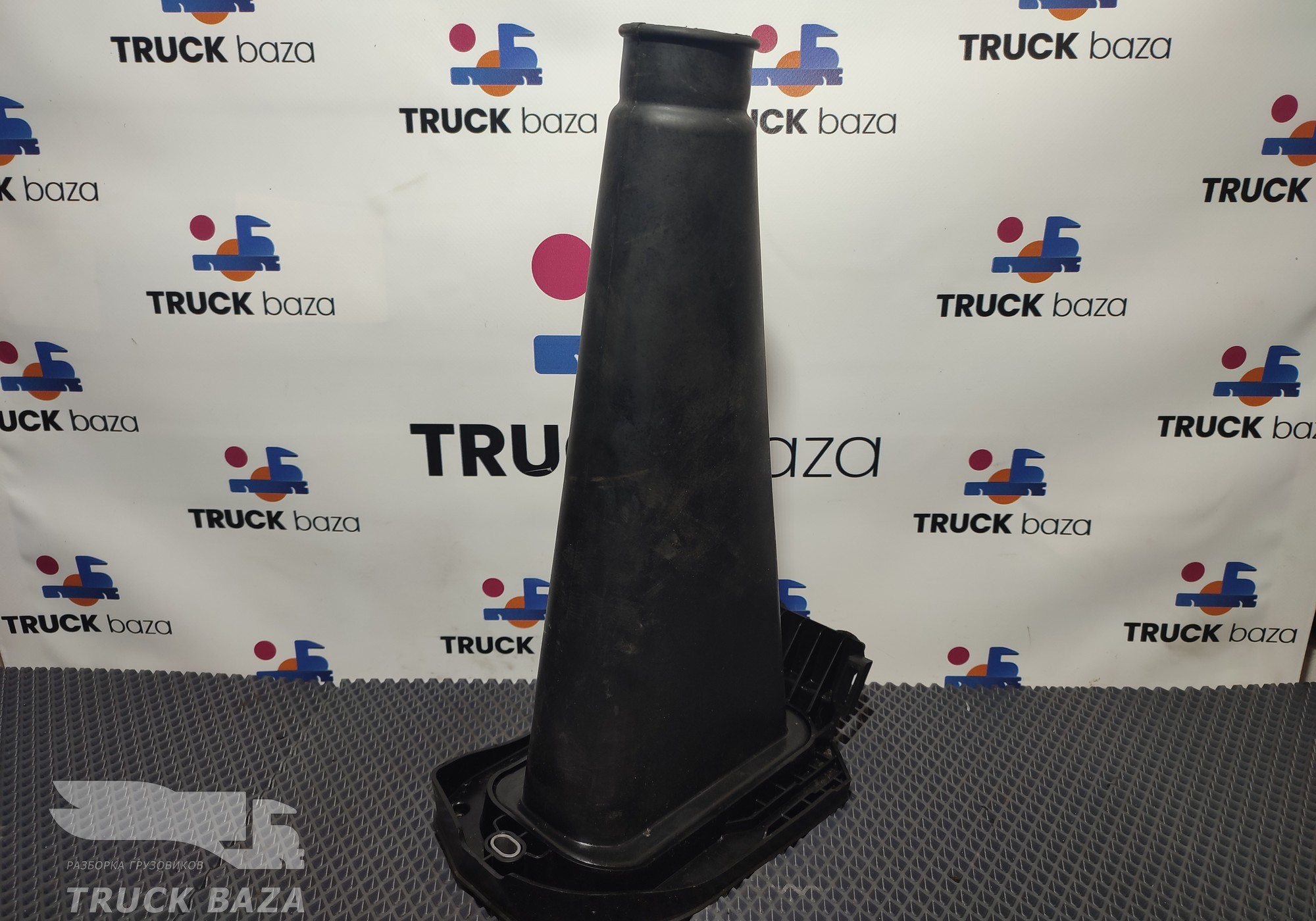 2401649 Кожух рулевого кардана для Scania 6-series R (с 2016)