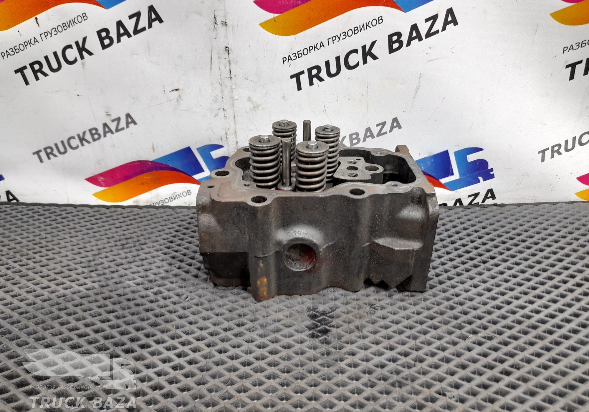1388084 Головка блока цилиндров DSC 1201 для Scania 4-series T (с 1995 по 2007)