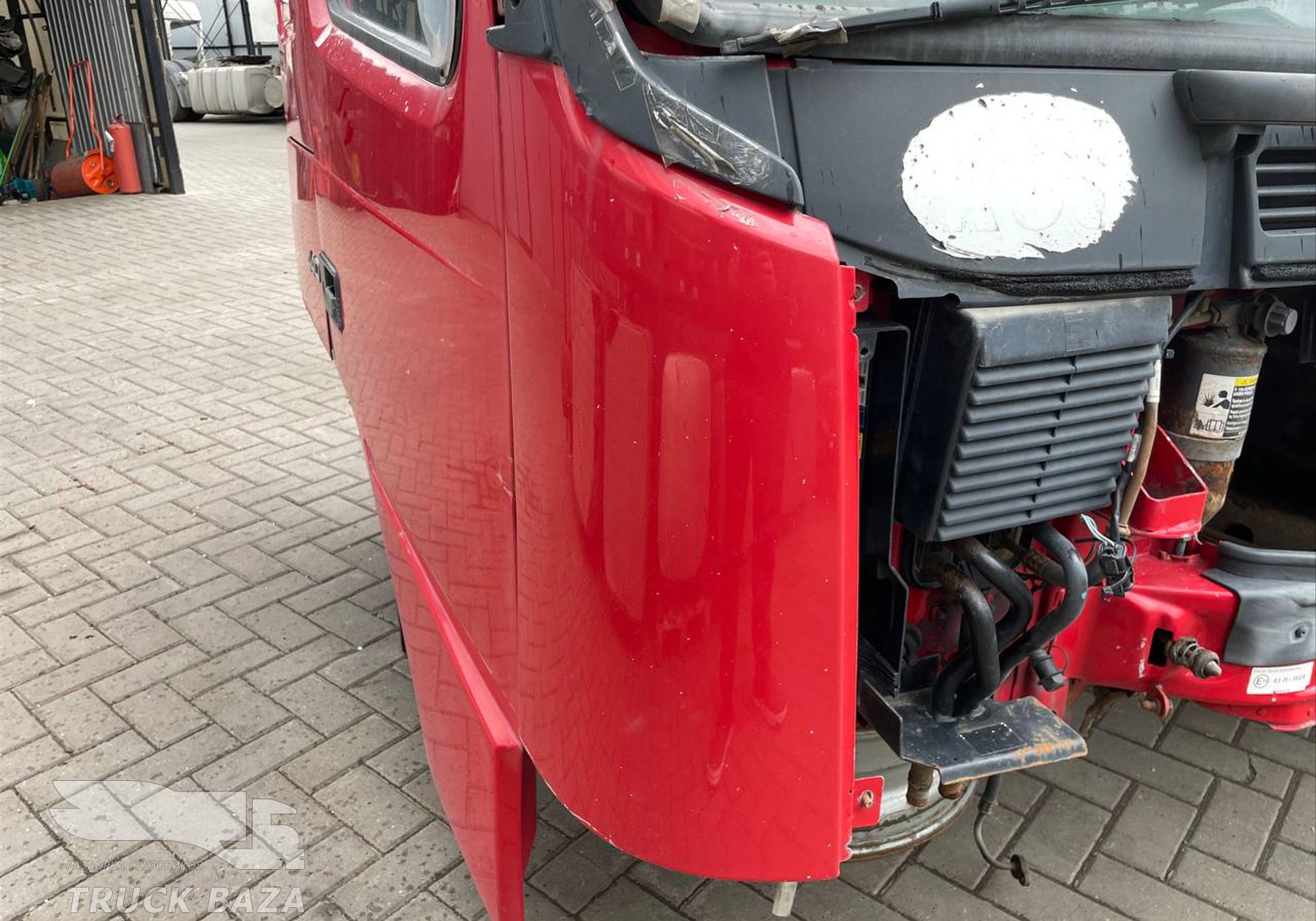 20379172 Угол кабины правый для Volvo FM II (с 2002)