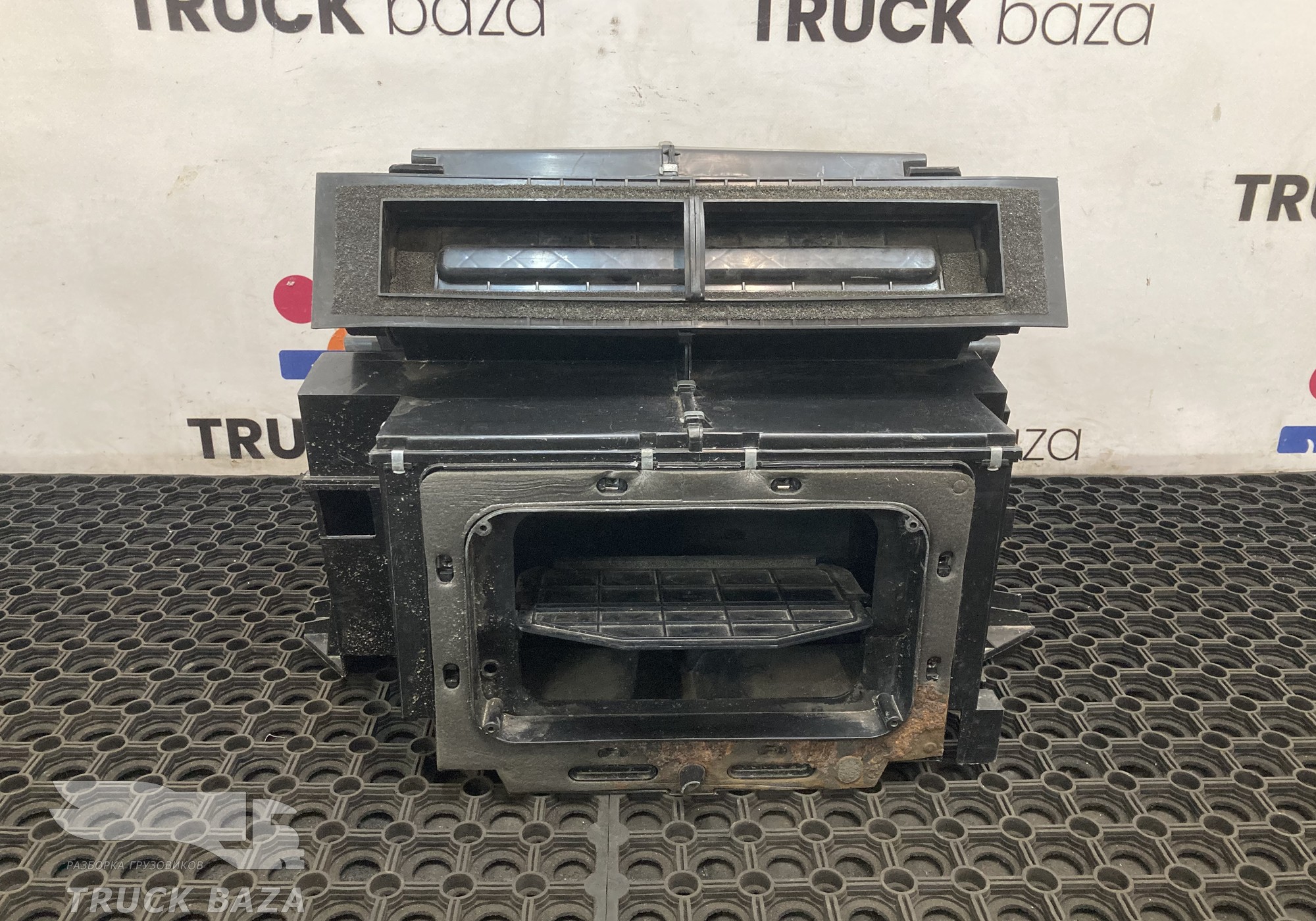 1787855 Корпус печки для Daf XF95
