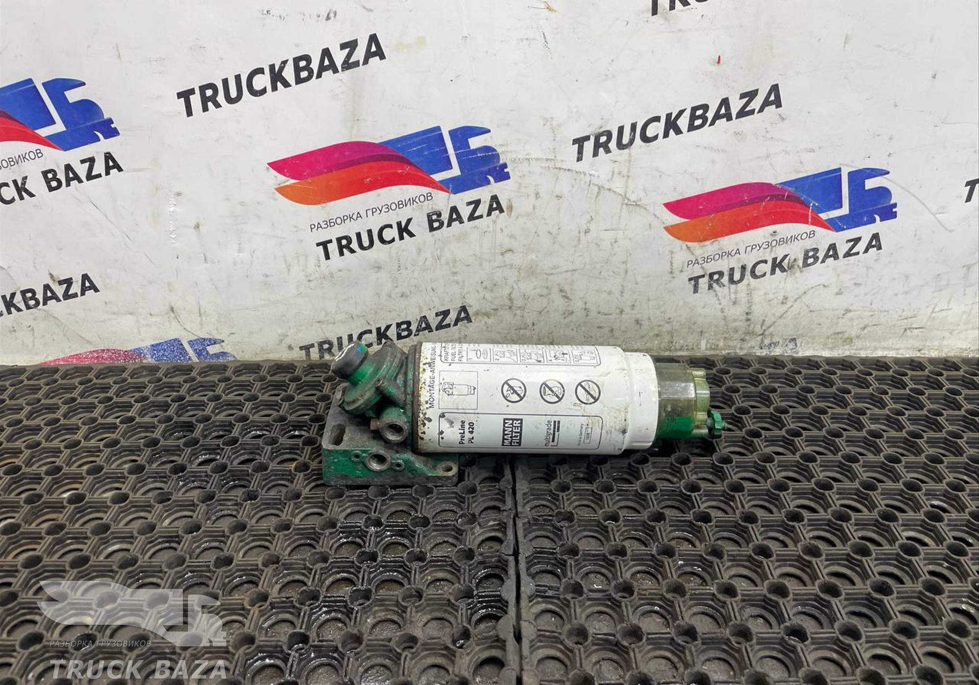 1745280 Корпус топливного фильтра для Daf XF105 (с 2005)