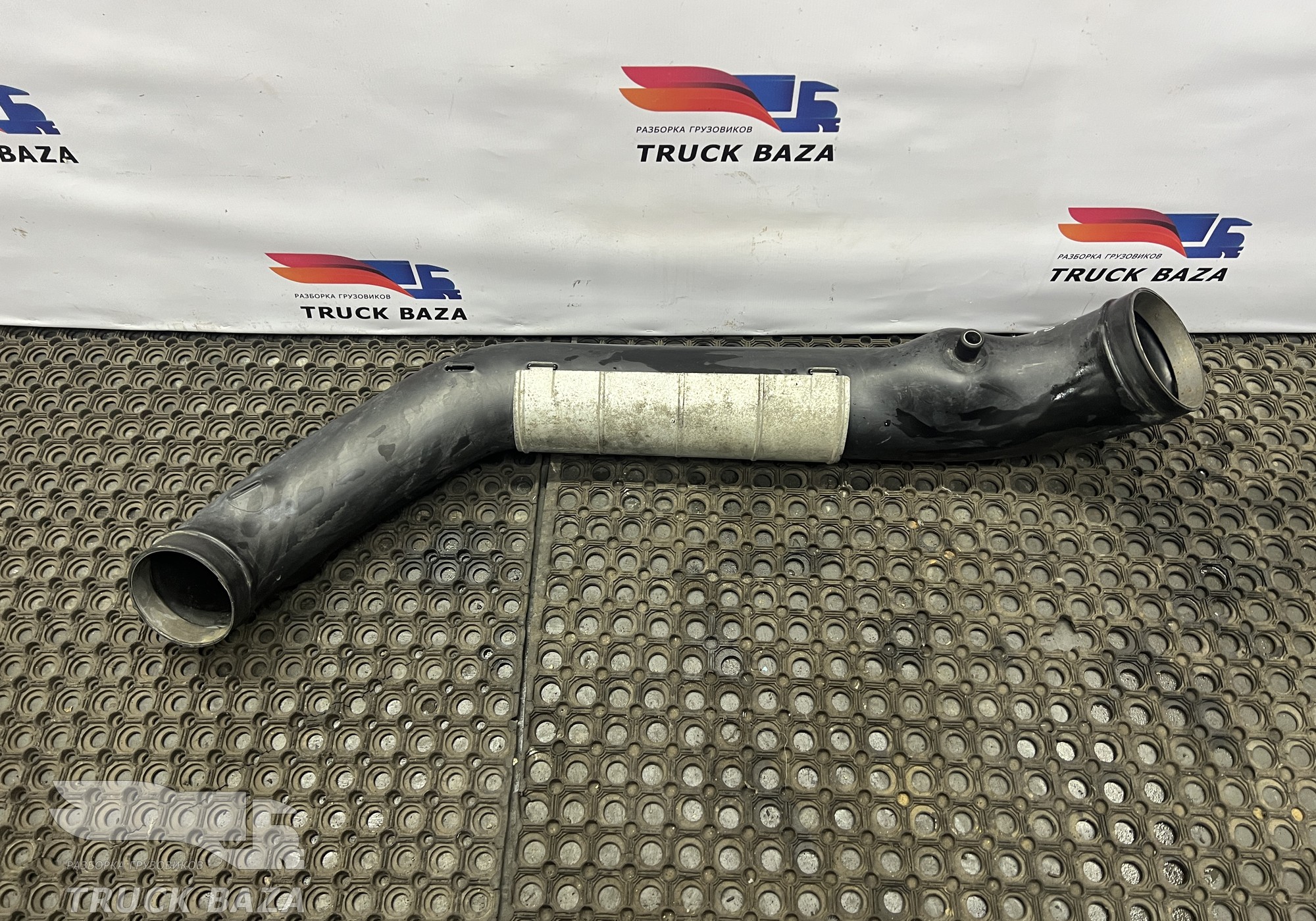 20551487 Патрубок воздушного фильтра