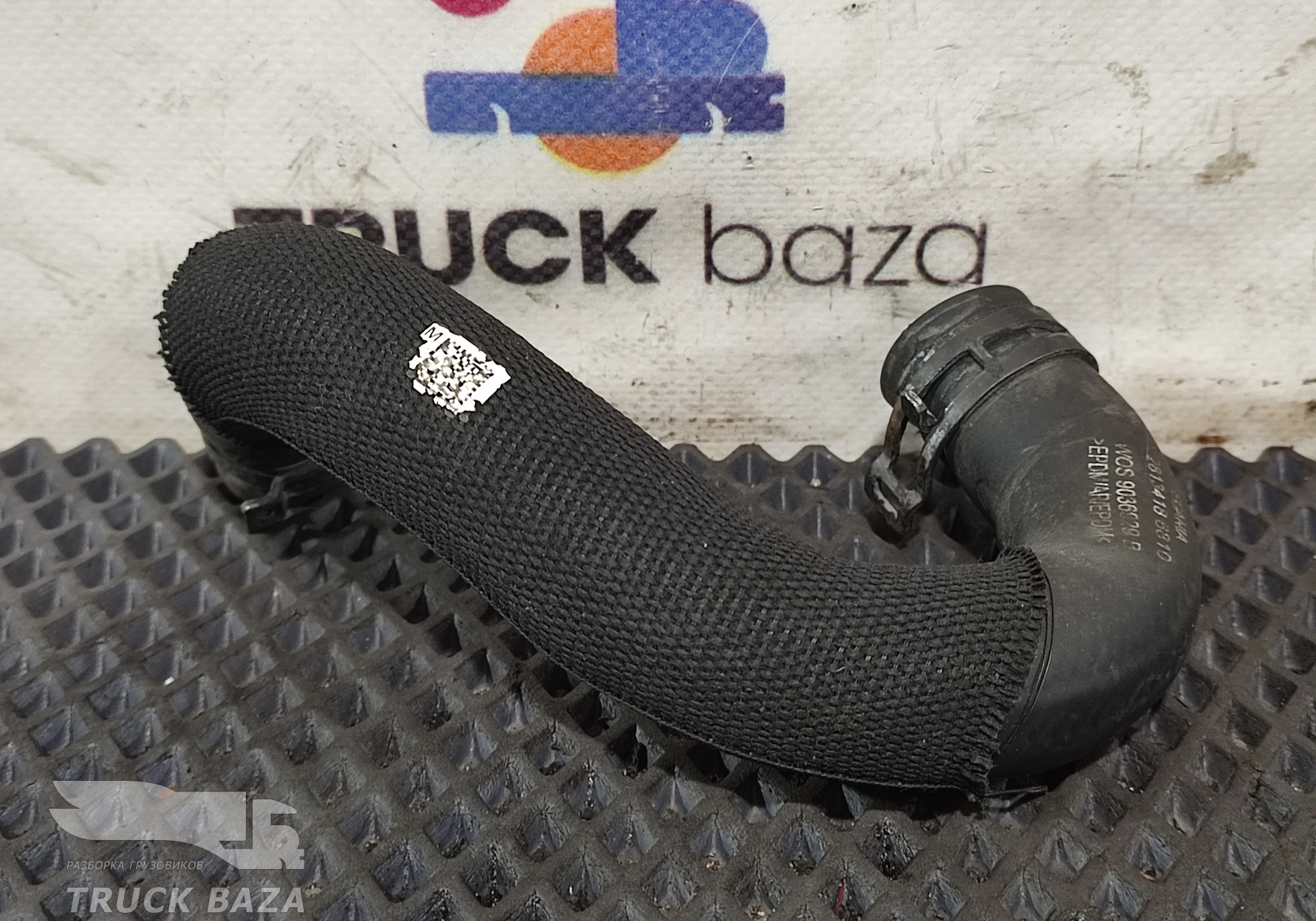 2813418 Патрубок автономного отопителя для Scania 6-series R (с 2016)