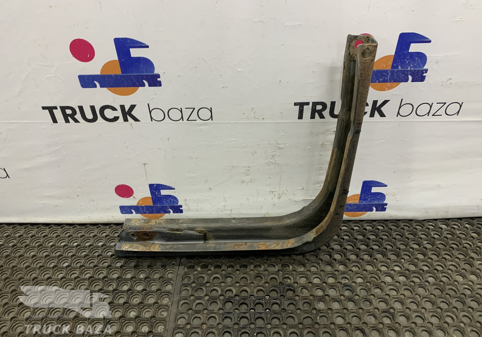 1528910 Кронштейн топливного бака для Scania 4-series P (с 1995 по 2007)