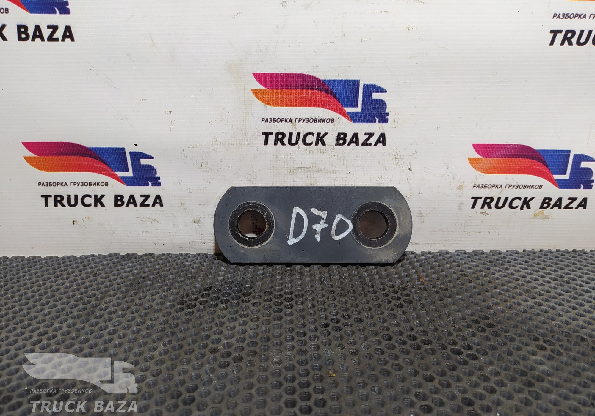 1398376 Серьга передней рессоры для Daf XF105